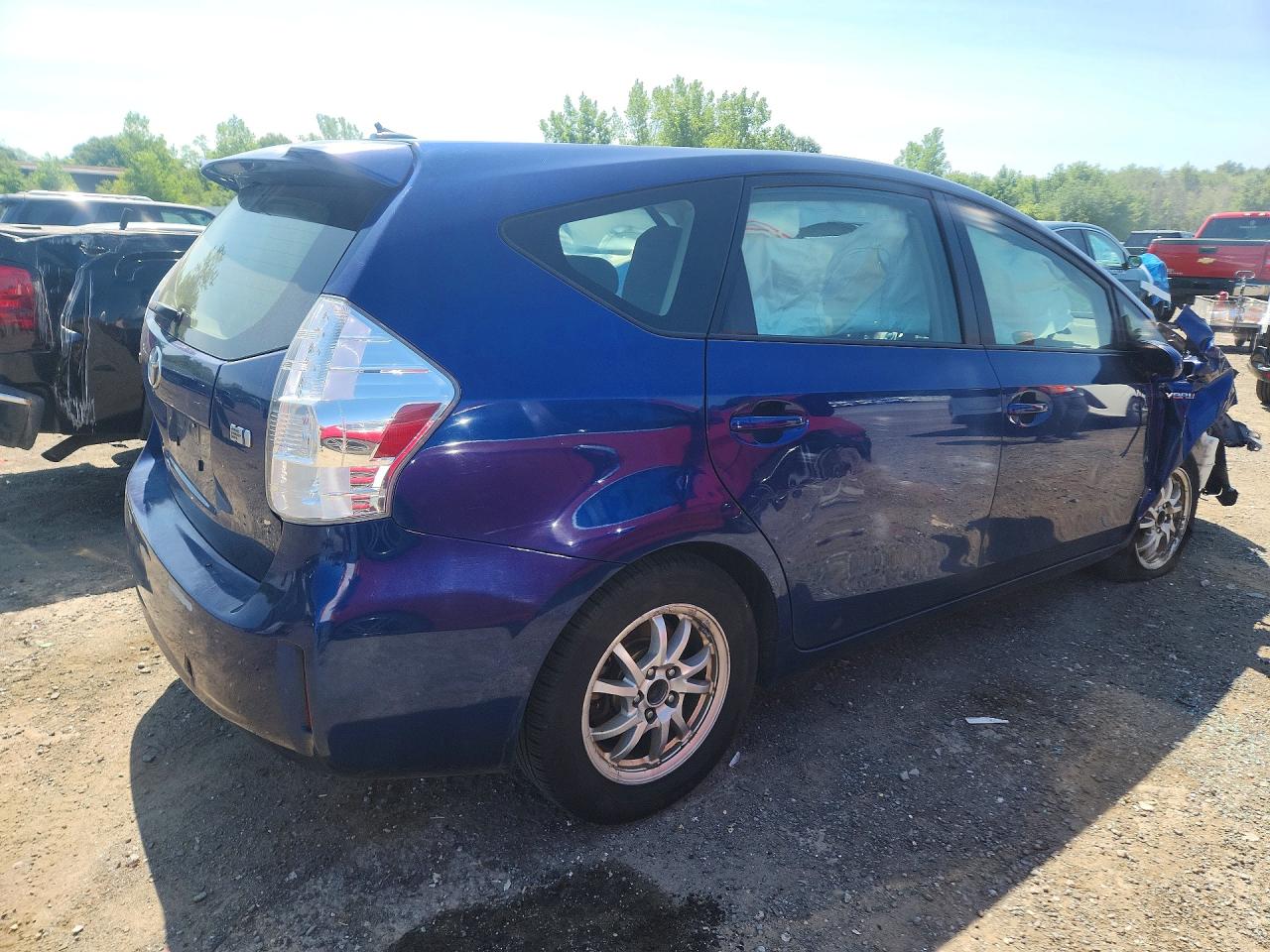 2012 Toyota Prius V Three Blue vin: JTDZN3EU1C3139045