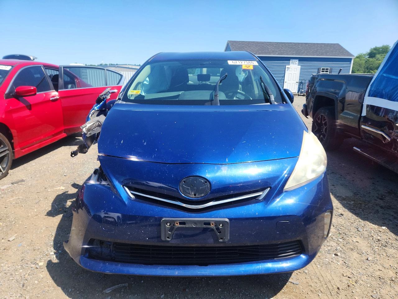 2012 Toyota Prius V Three Blue vin: JTDZN3EU1C3139045