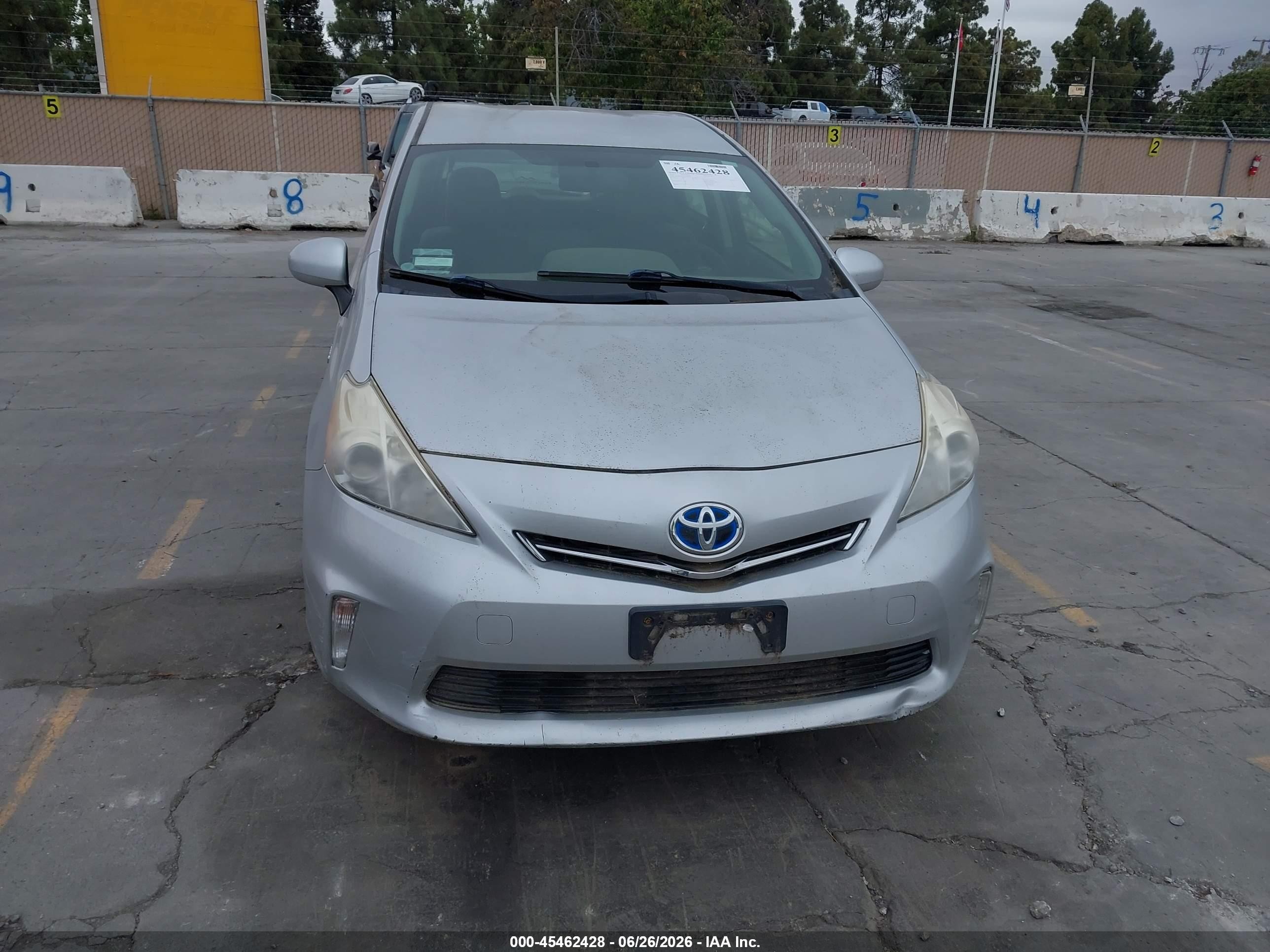 2012 Toyota Prius V Three Silver vin: JTDZN3EU1C3172935
