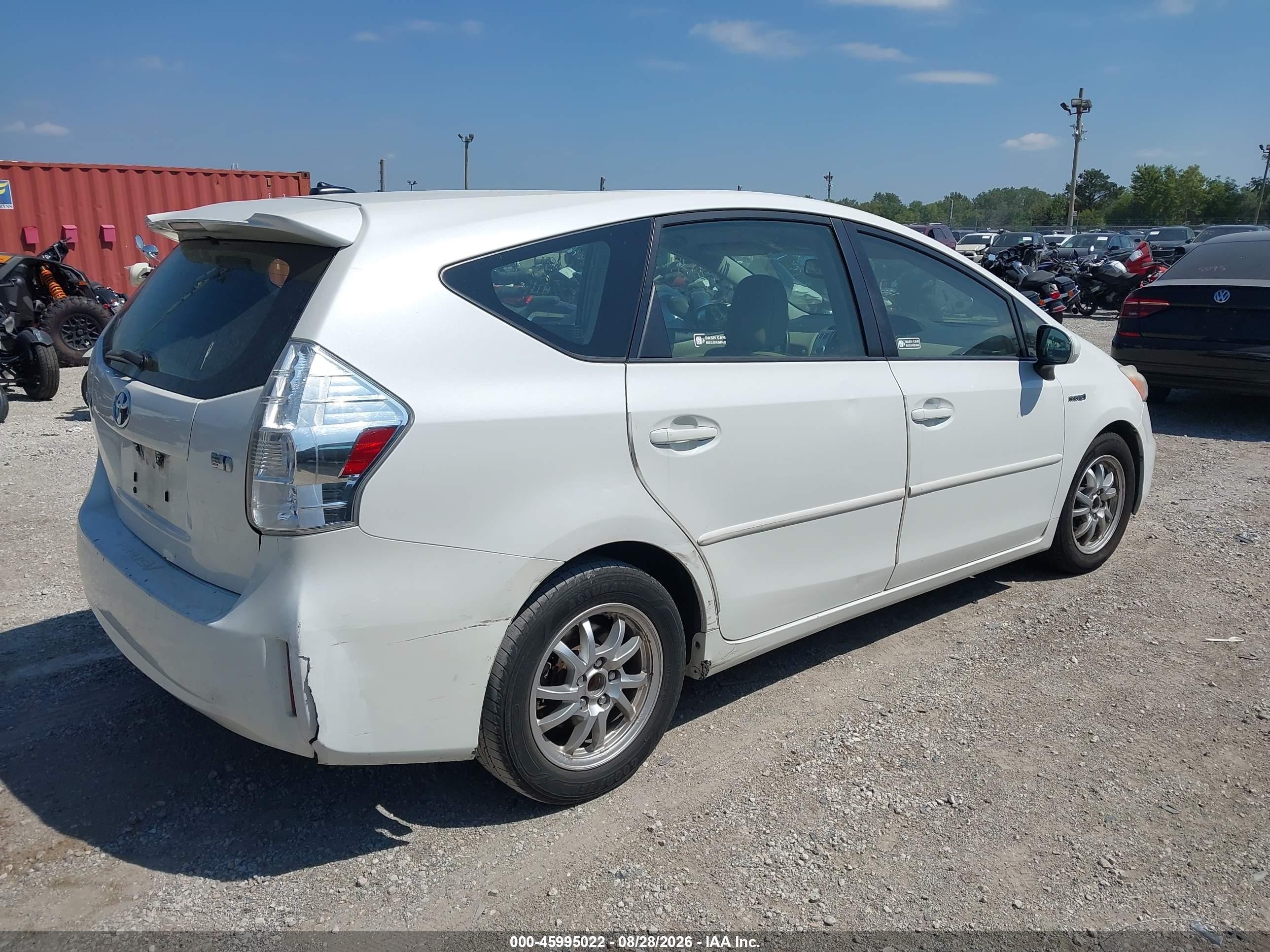 2013 Toyota Prius V Five White vin: JTDZN3EU1D3231418
