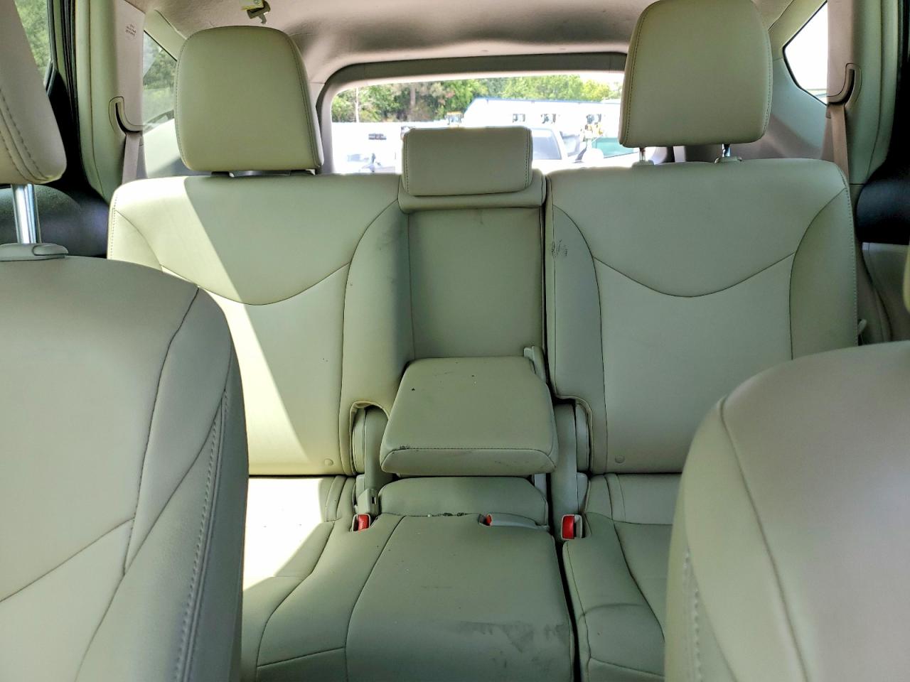 2011 Toyota Prius Белый vin: JTDZN3EU1D3248476