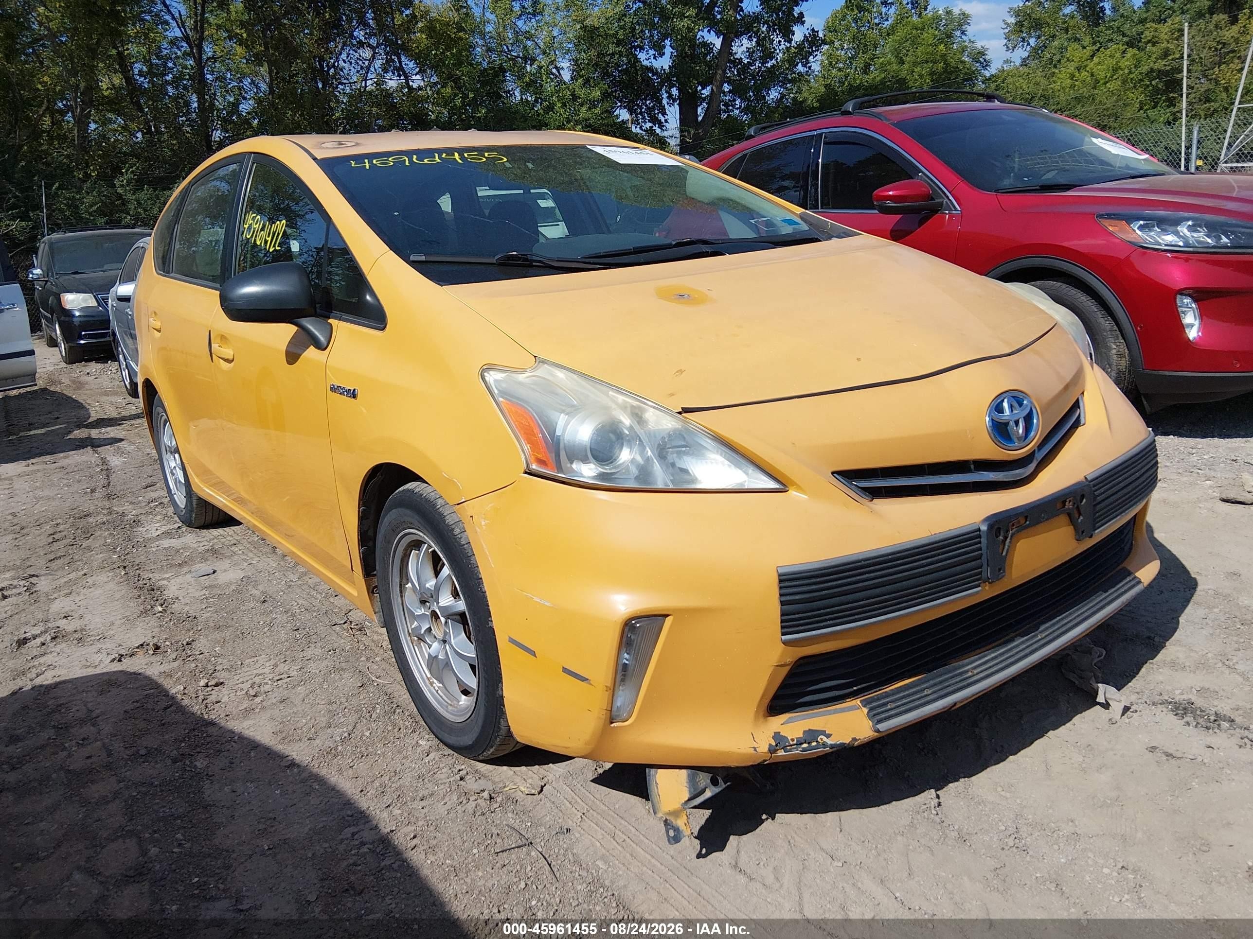 2014 Toyota Prius V Two Orange vin: JTDZN3EU1E3304210