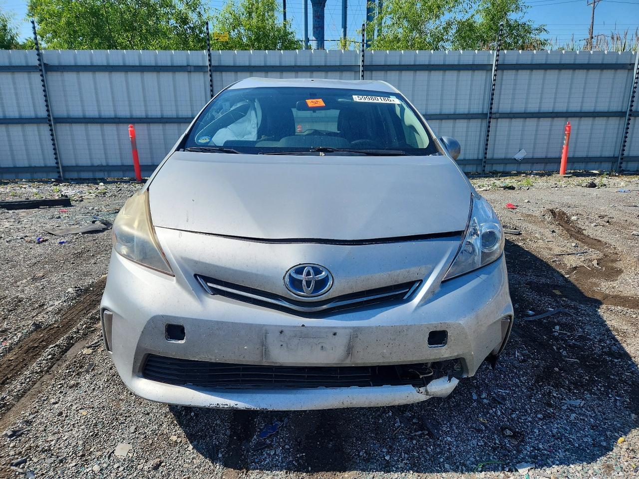 2014 Toyota Prius V Two Silver vin: JTDZN3EU1EJ010513