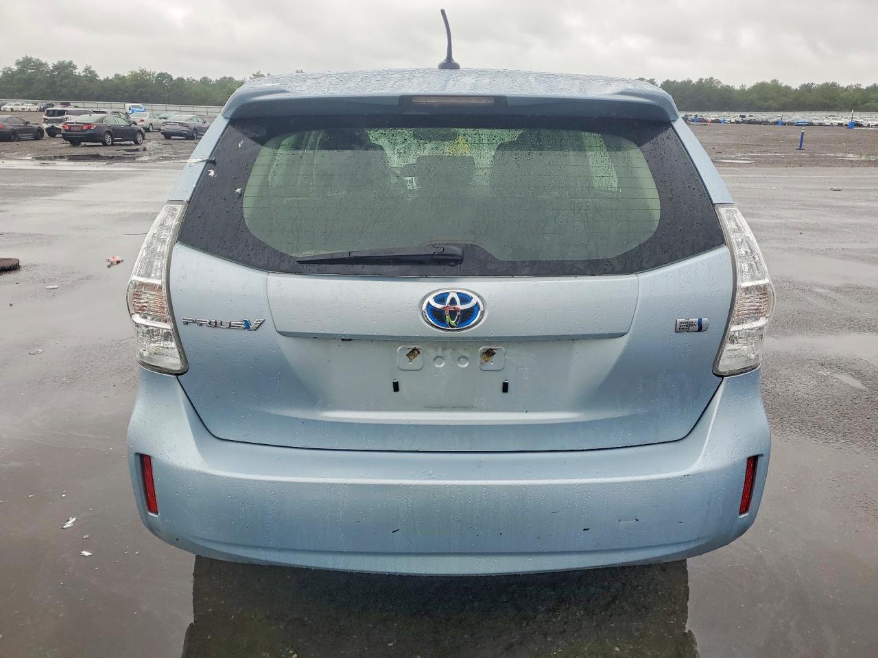2012 Toyota Prius V Five Turquoise vin: JTDZN3EU2C3029010