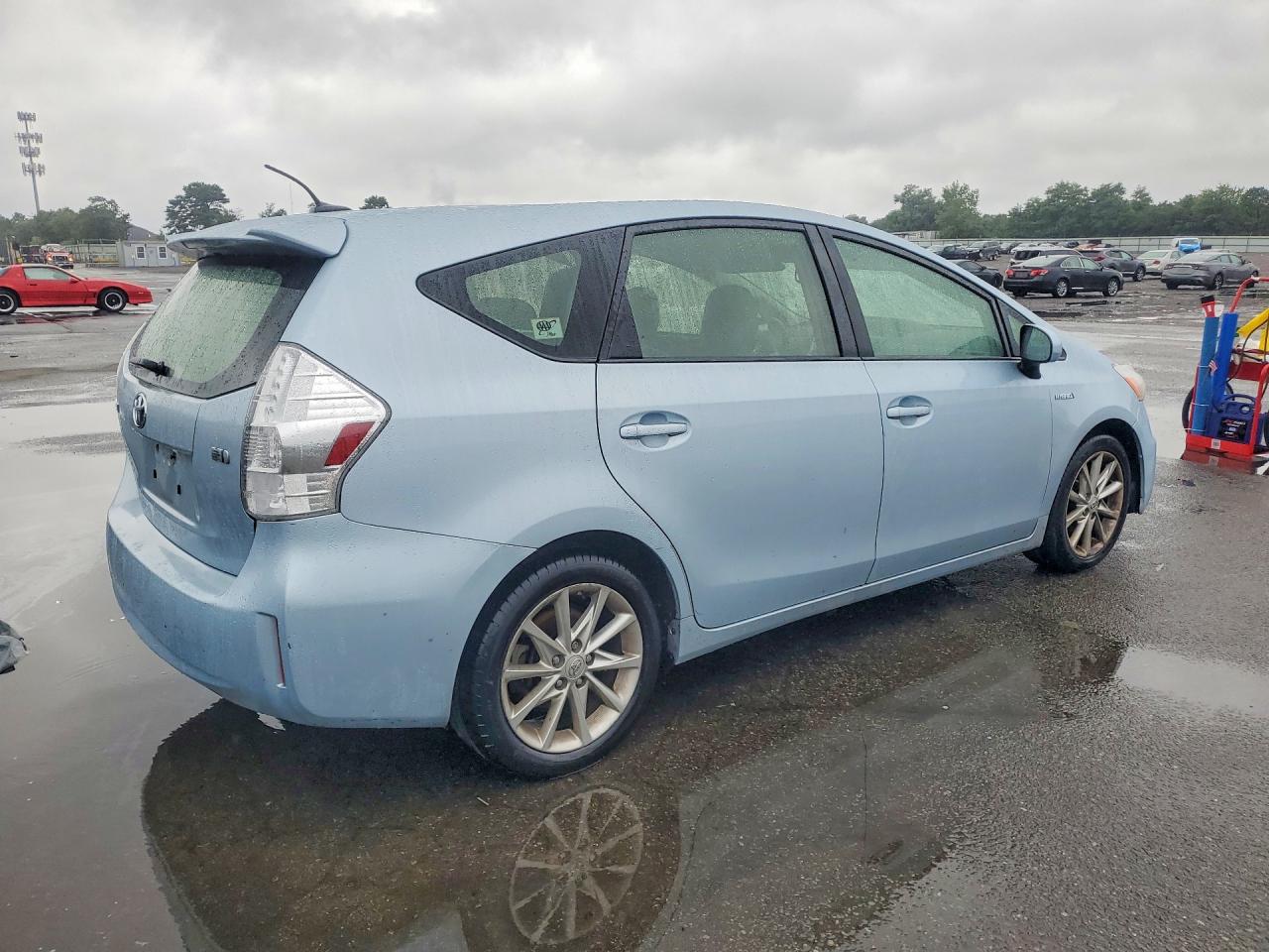 2012 Toyota Prius V Five Turquoise vin: JTDZN3EU2C3029010