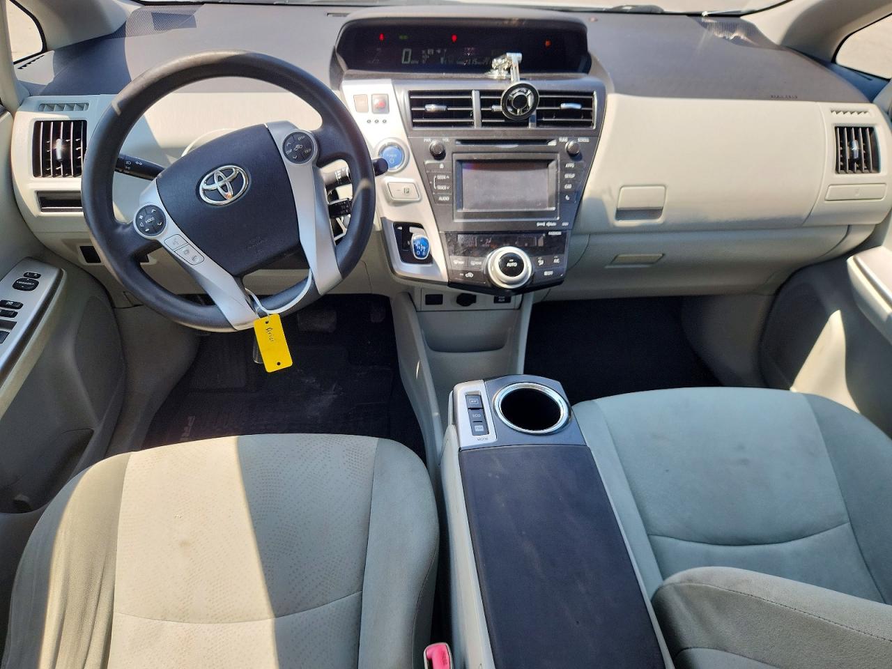 2012 Toyota Prius V Three Silver vin: JTDZN3EU2C3033557