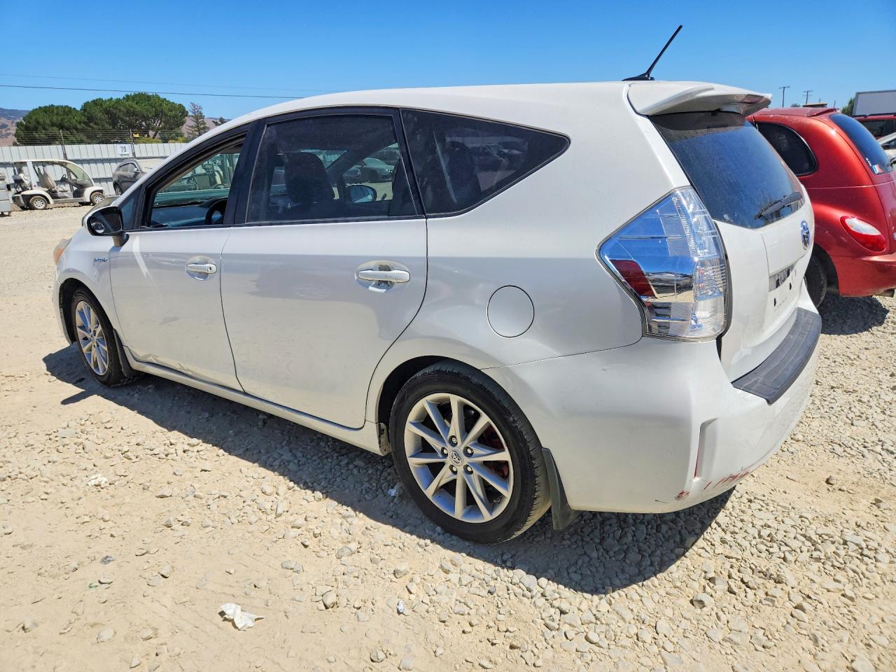 2012 Toyota Prius V Two White vin: JTDZN3EU2C3041920