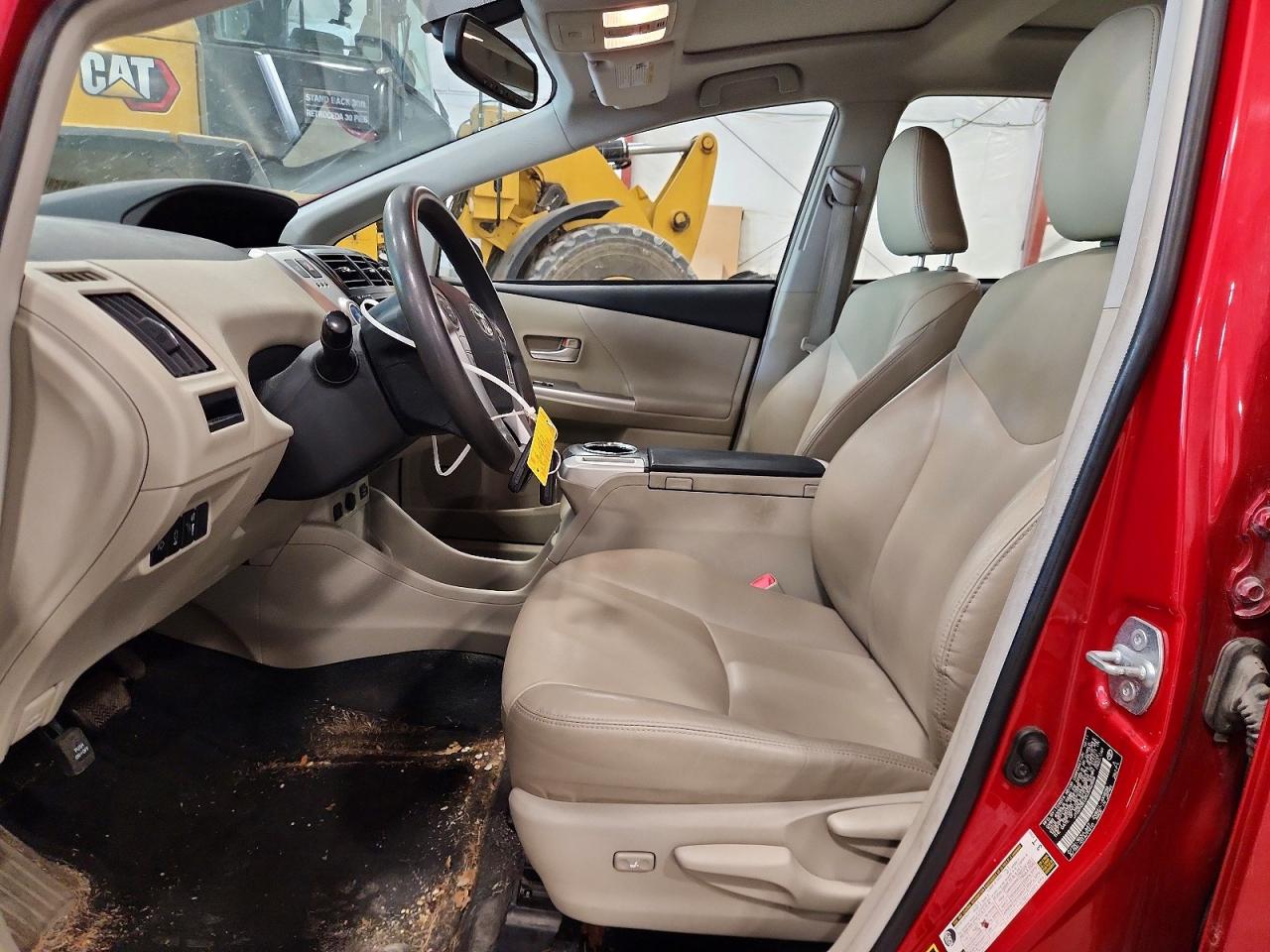 2012 Toyota Prius V Five Red vin: JTDZN3EU2C3042856