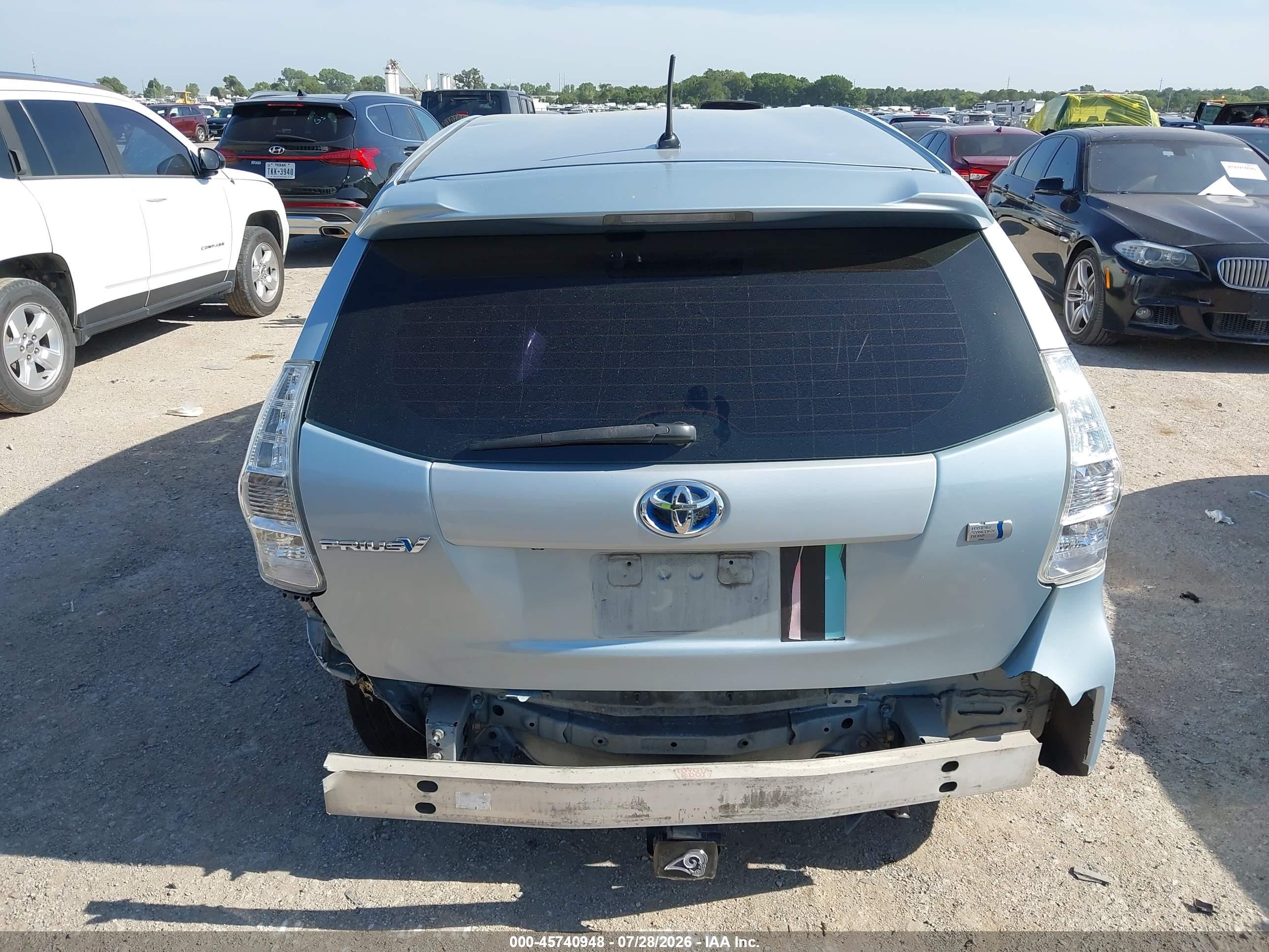2012 Toyota Prius V Two Silver vin: JTDZN3EU2C3072147