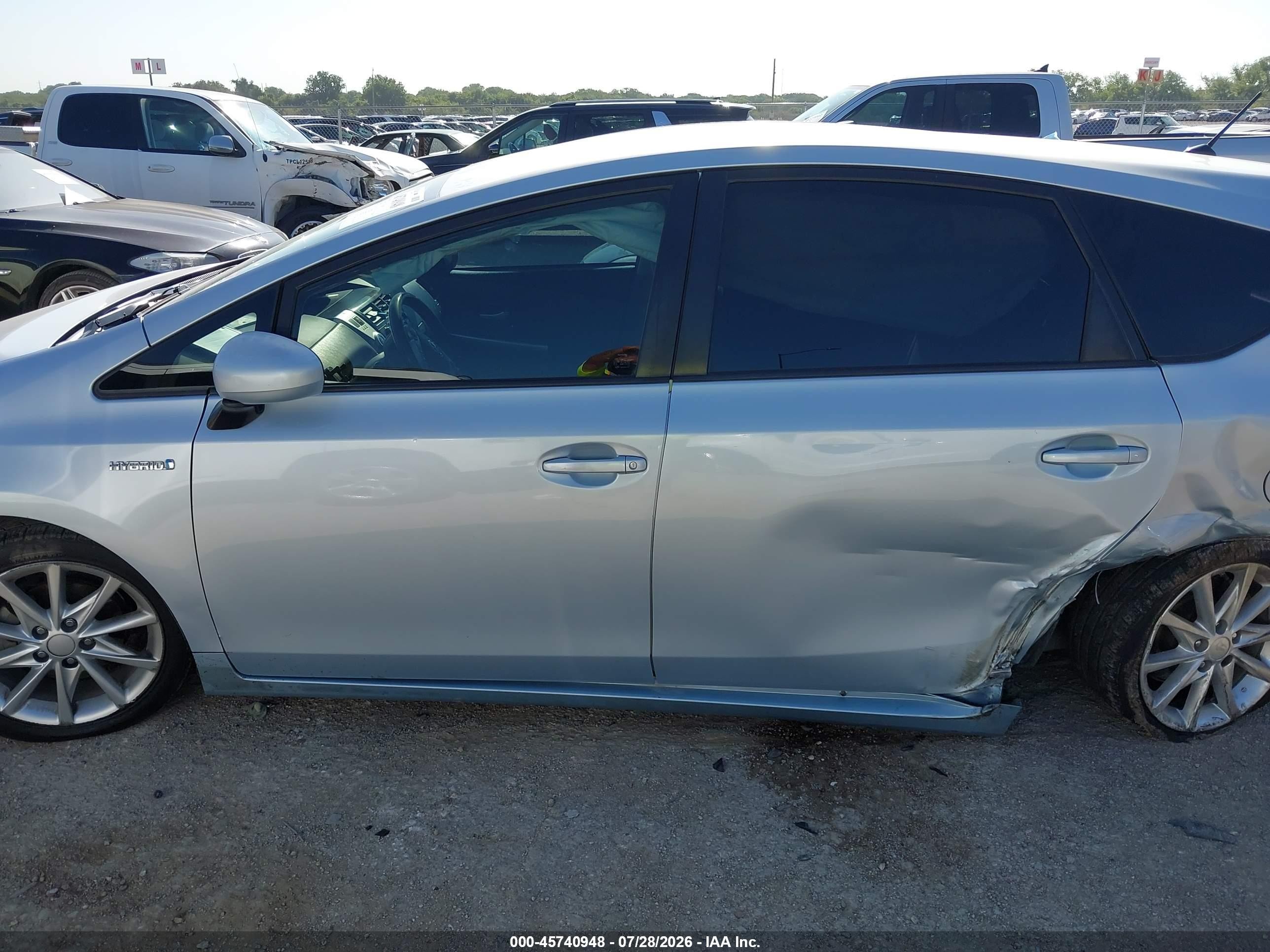 2012 Toyota Prius V Two Silver vin: JTDZN3EU2C3072147