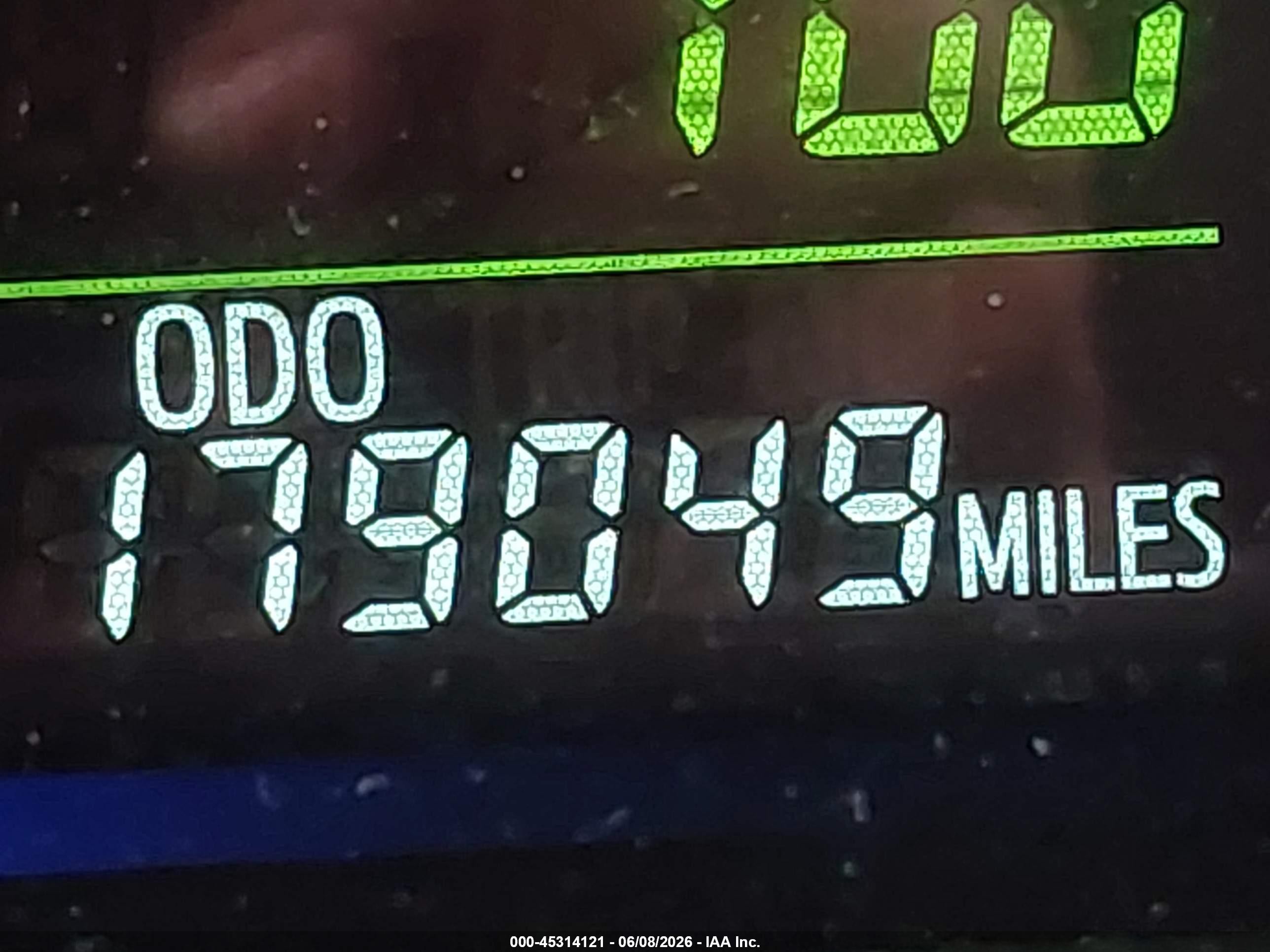 2012 Toyota Prius V Five Silver vin: JTDZN3EU2C3089157