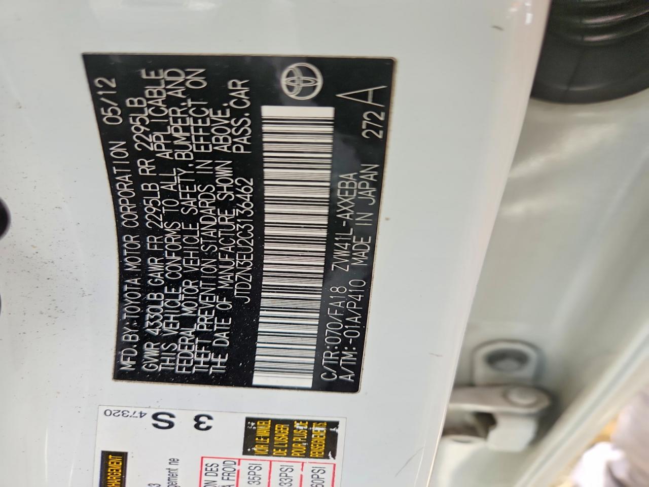 2012 Toyota Prius V Three White vin: JTDZN3EU2C3136462