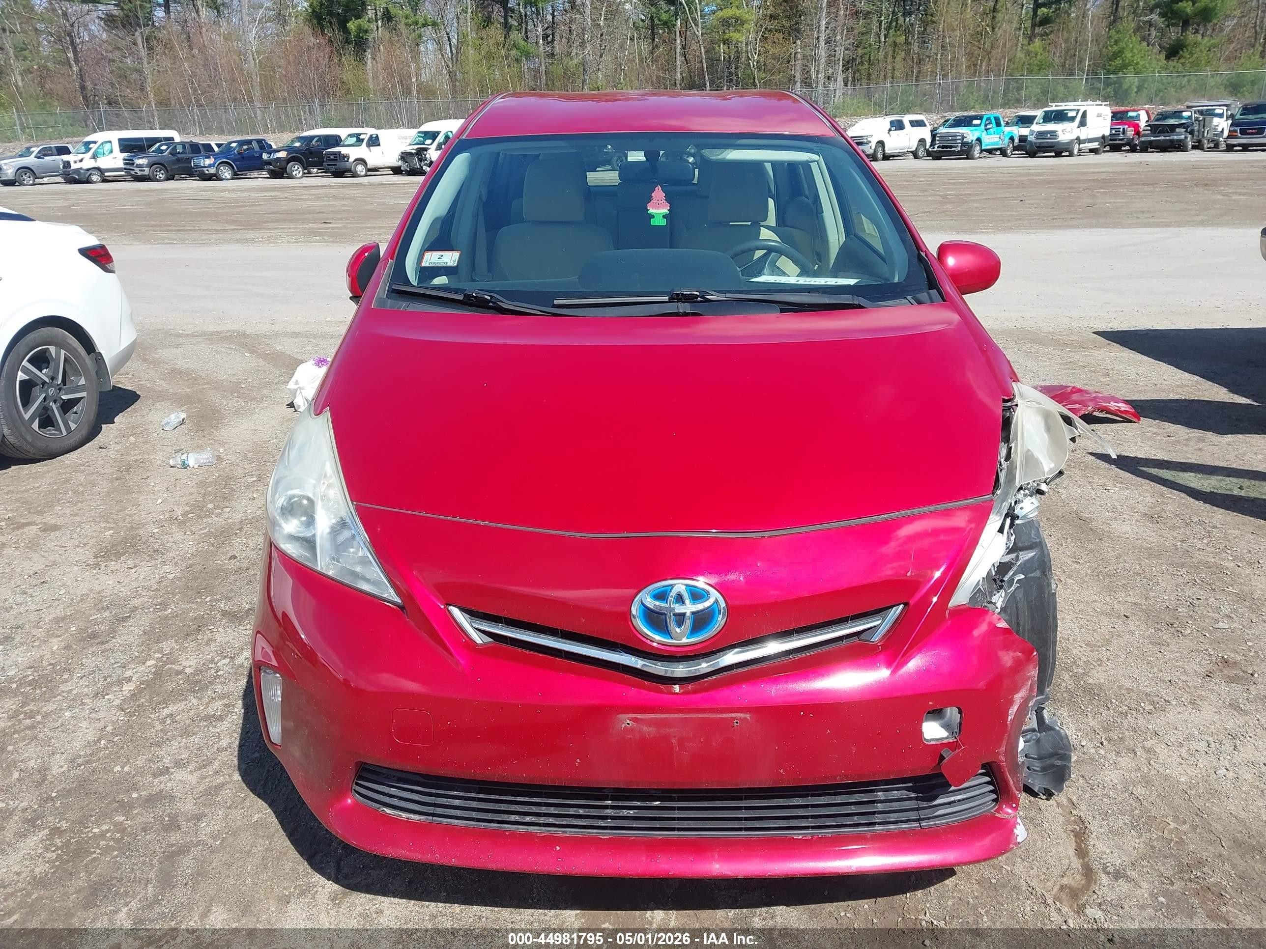 2012 Toyota Prius V Five/three/two Red vin: JTDZN3EU2C3137806