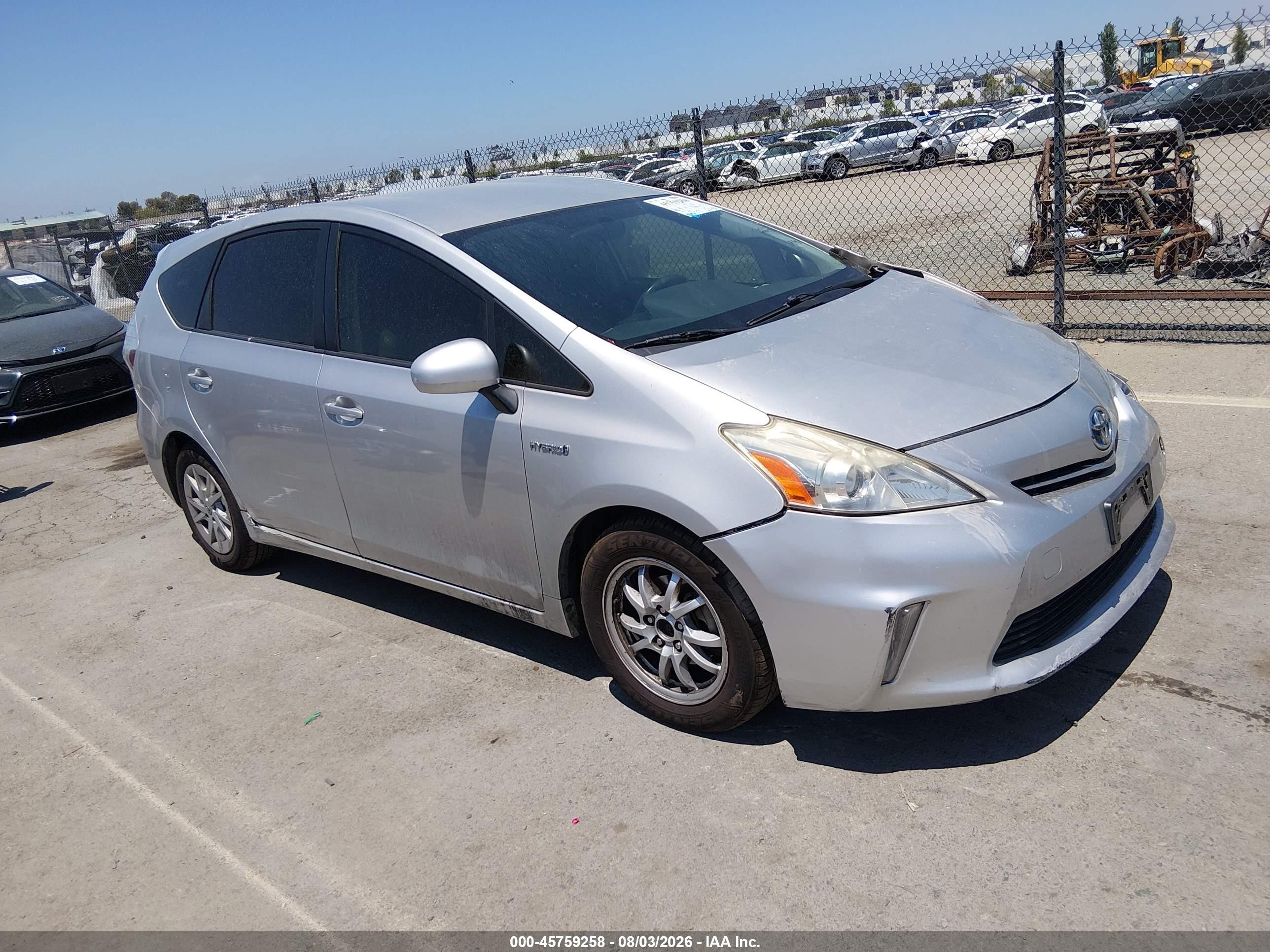 2012 Toyota Prius V Three Silver vin: JTDZN3EU2C3149003