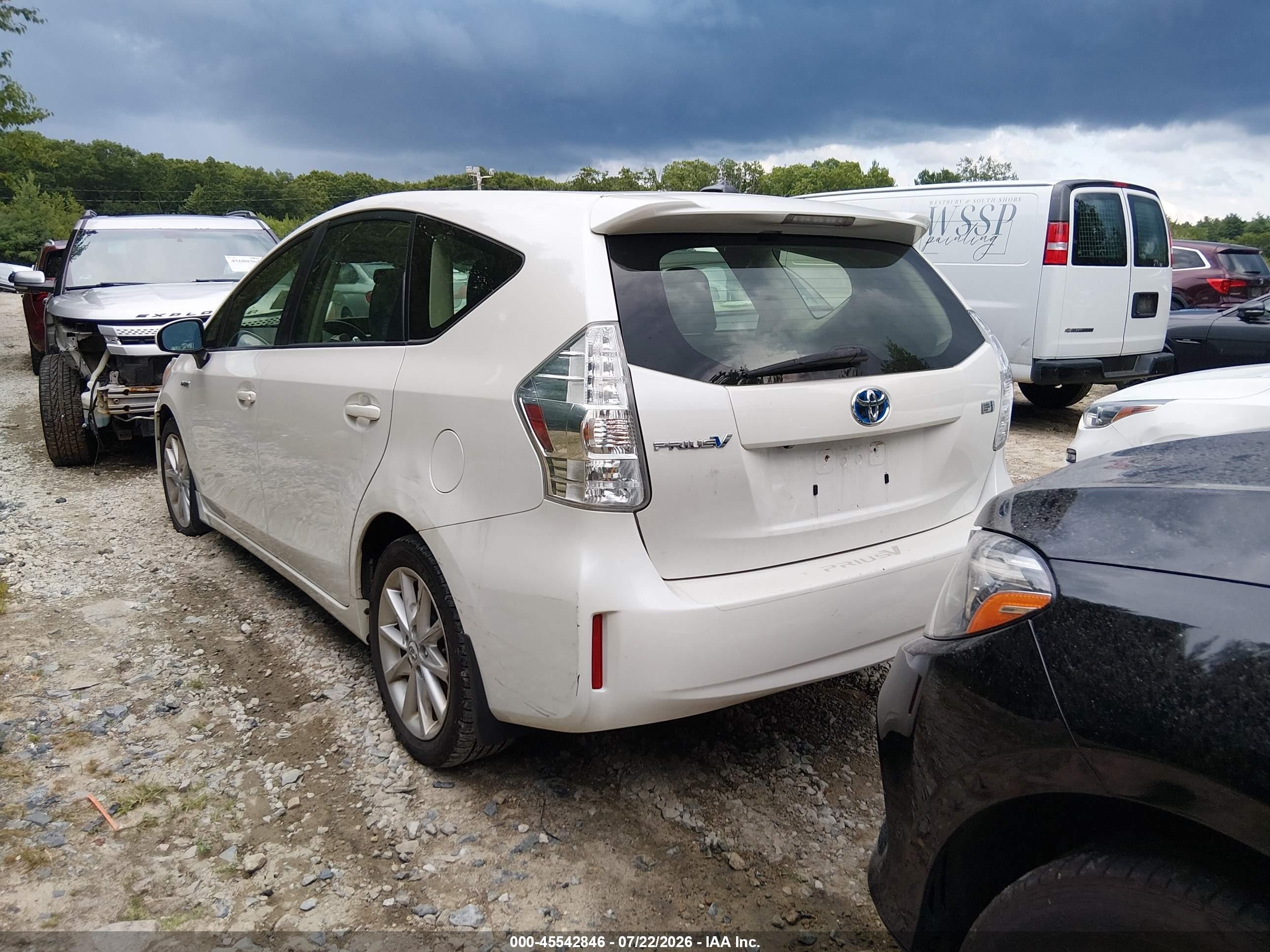 2012 Toyota Prius V Five White vin: JTDZN3EU2C3149504