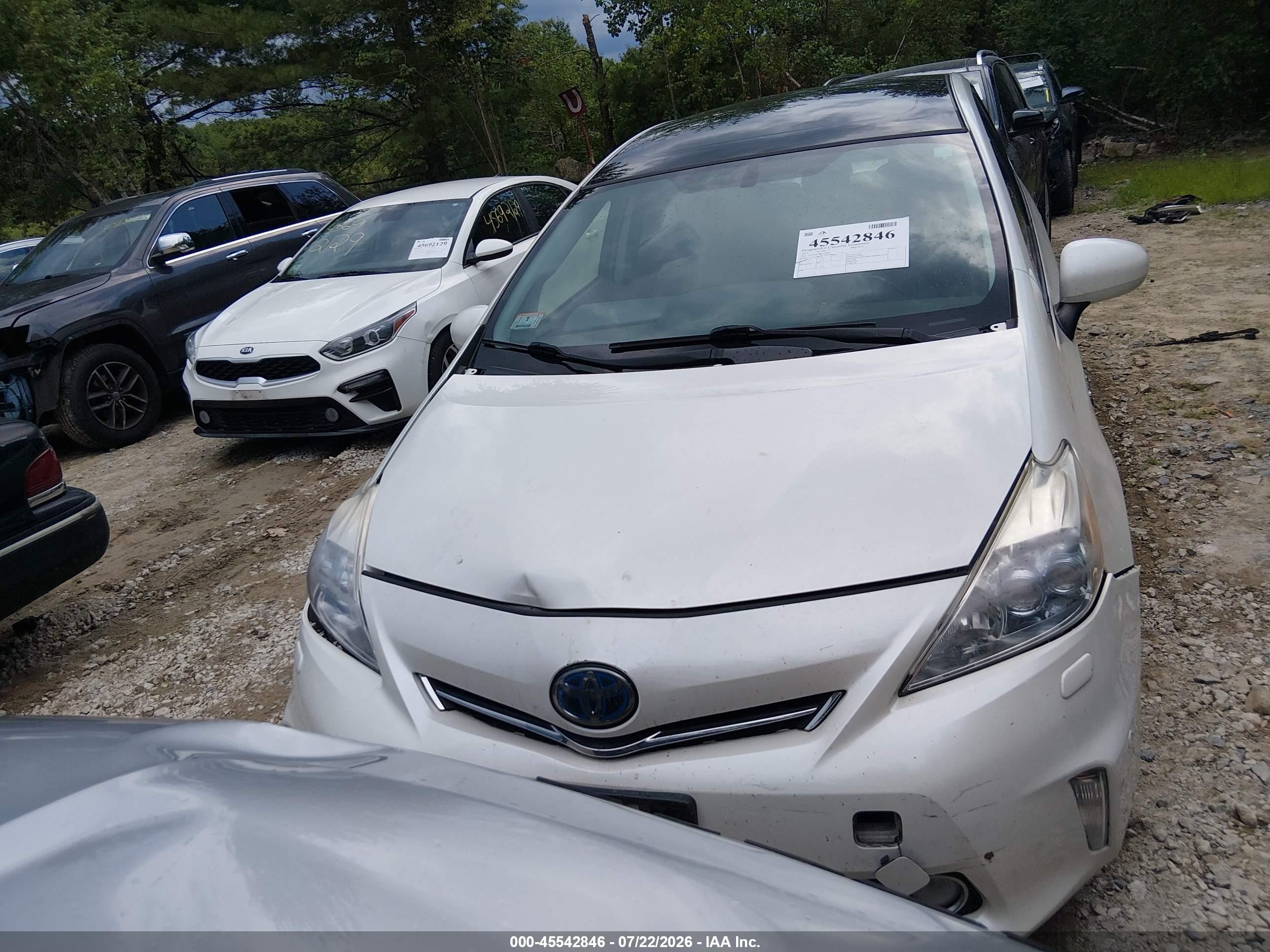 2012 Toyota Prius V Five White vin: JTDZN3EU2C3149504
