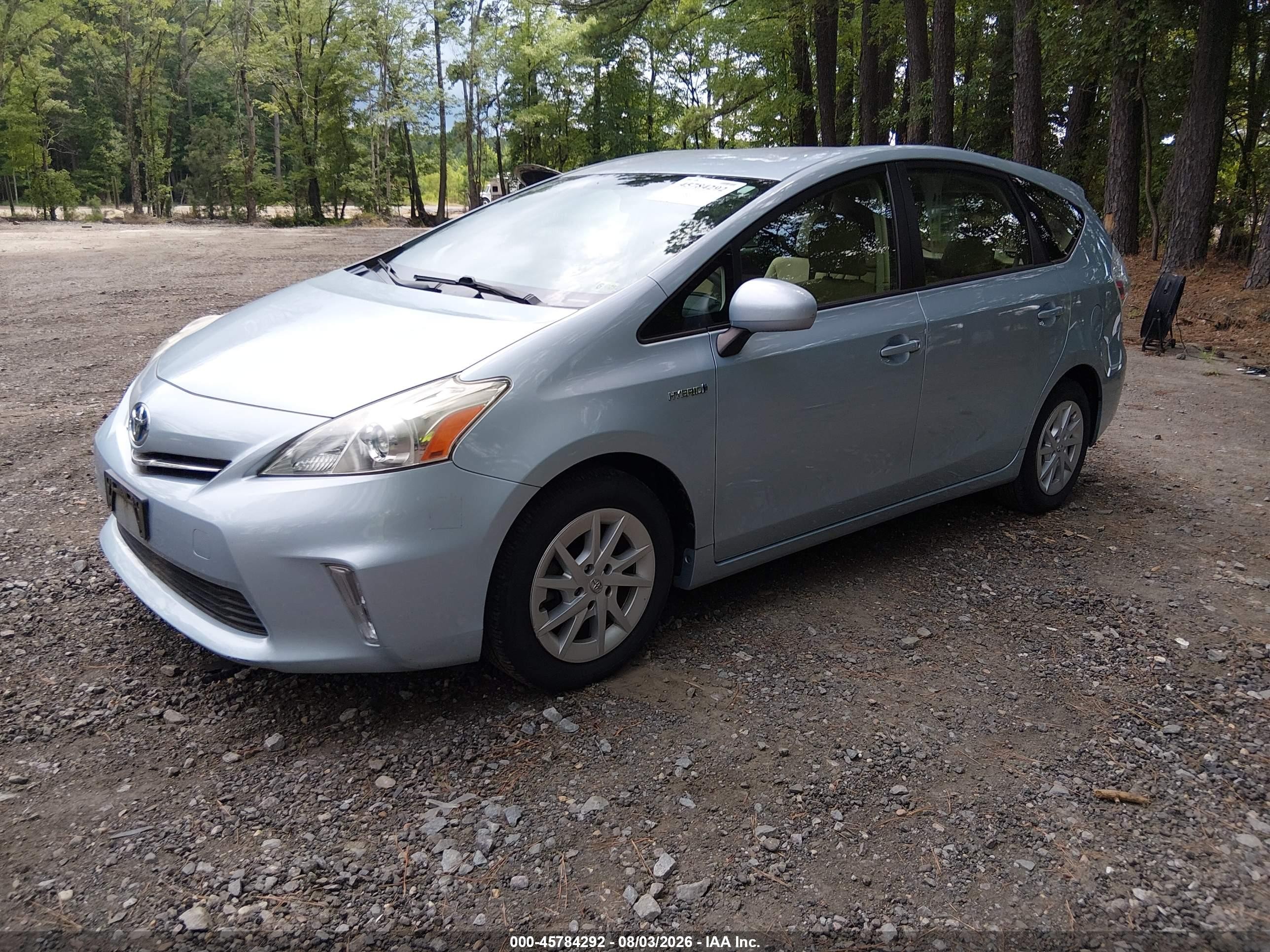 2013 Toyota Prius V Three Blue vin: JTDZN3EU2D3200596