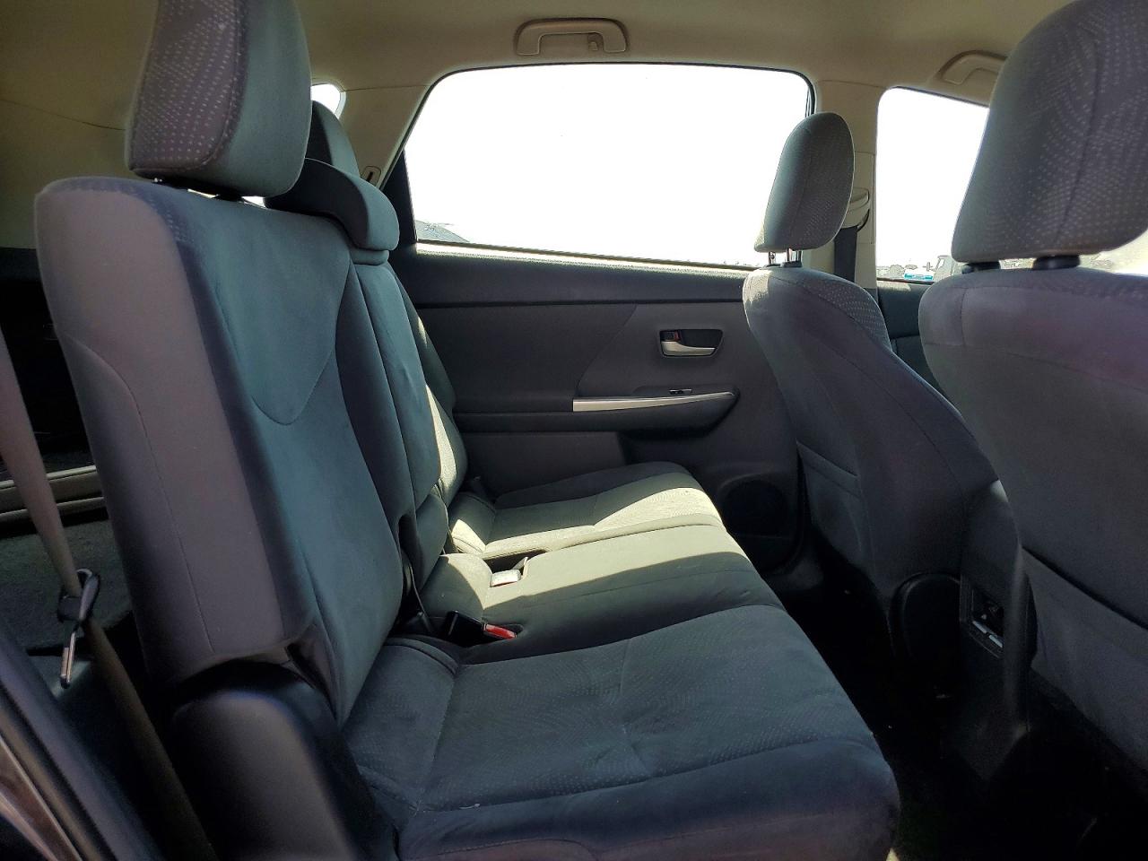 2013 Toyota Prius V Three Gray vin: JTDZN3EU2D3220394