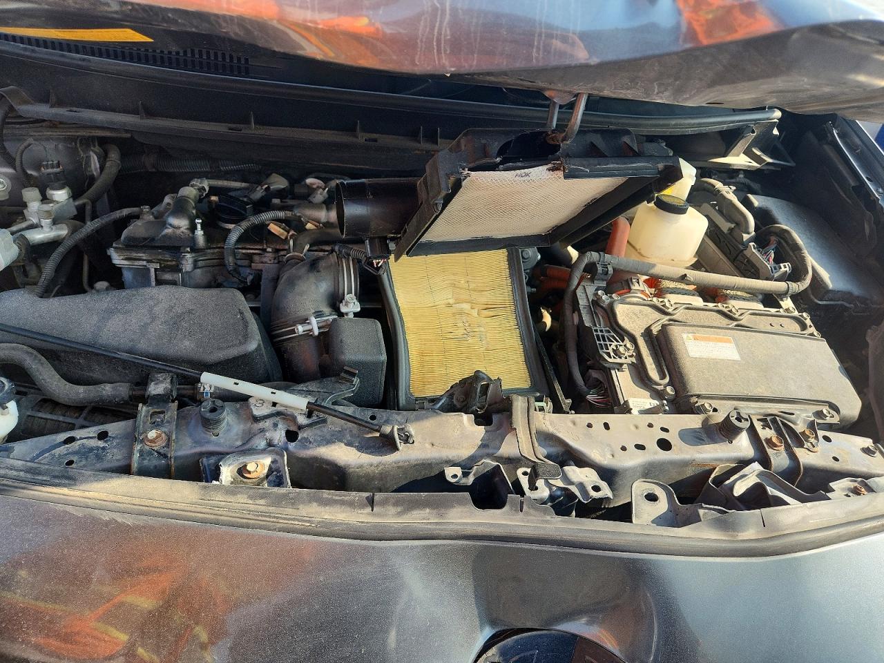2013 Toyota Prius V Five Silver vin: JTDZN3EU2D3285634