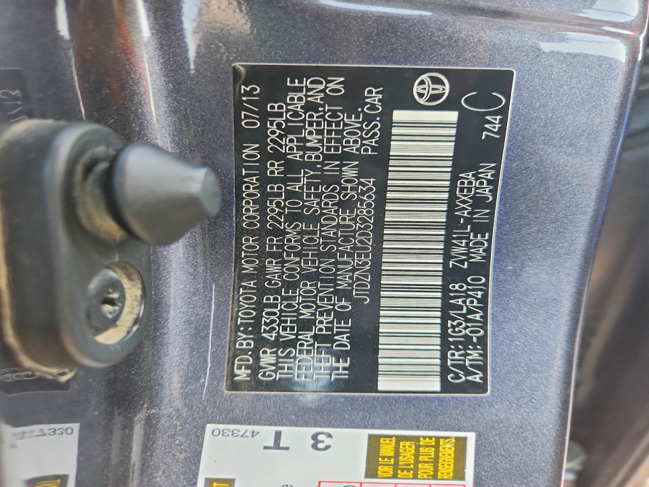 2013 Toyota Prius V Five Silver vin: JTDZN3EU2D3285634
