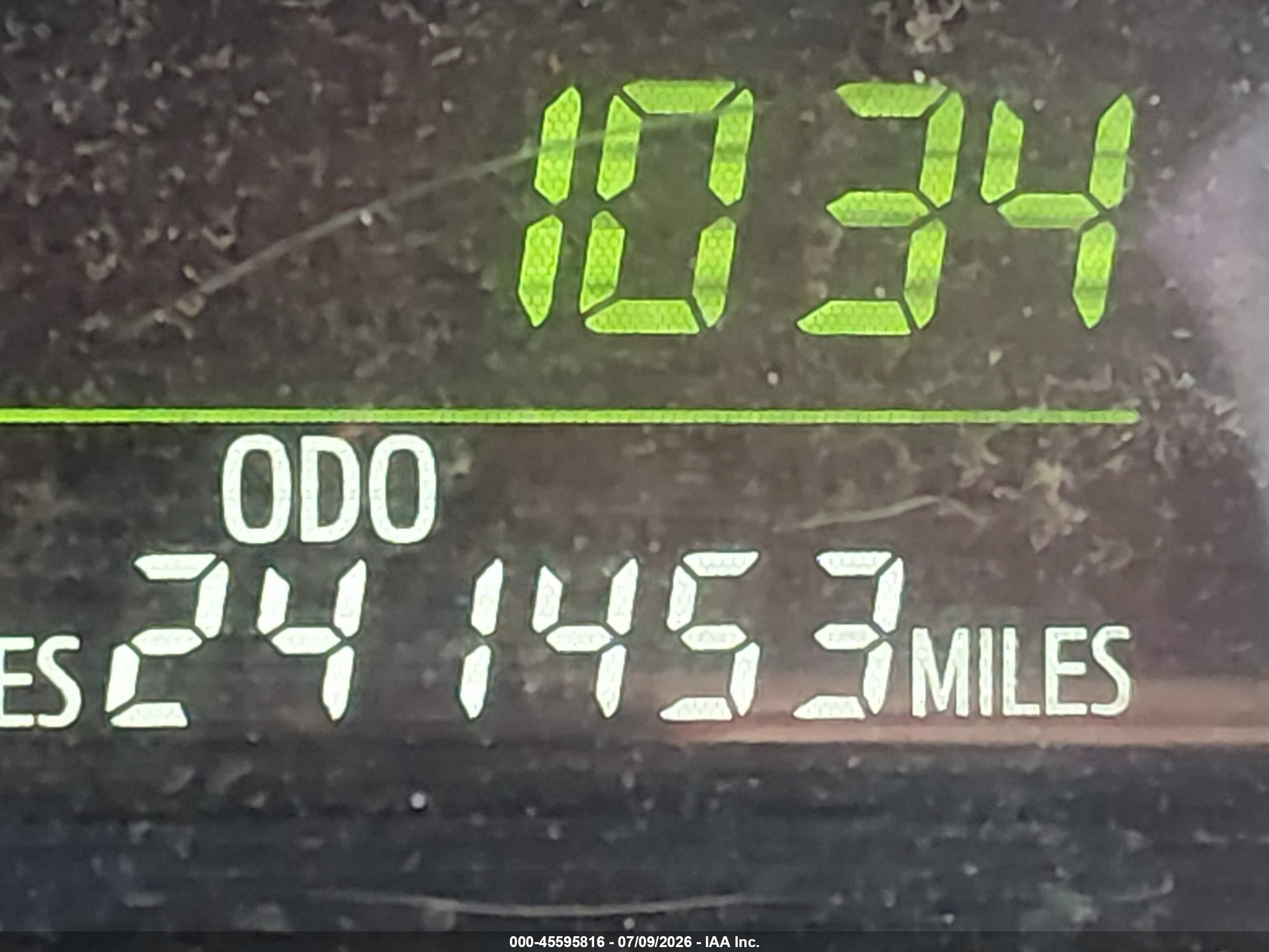 2013 Toyota Prius V Two White vin: JTDZN3EU2D3286167