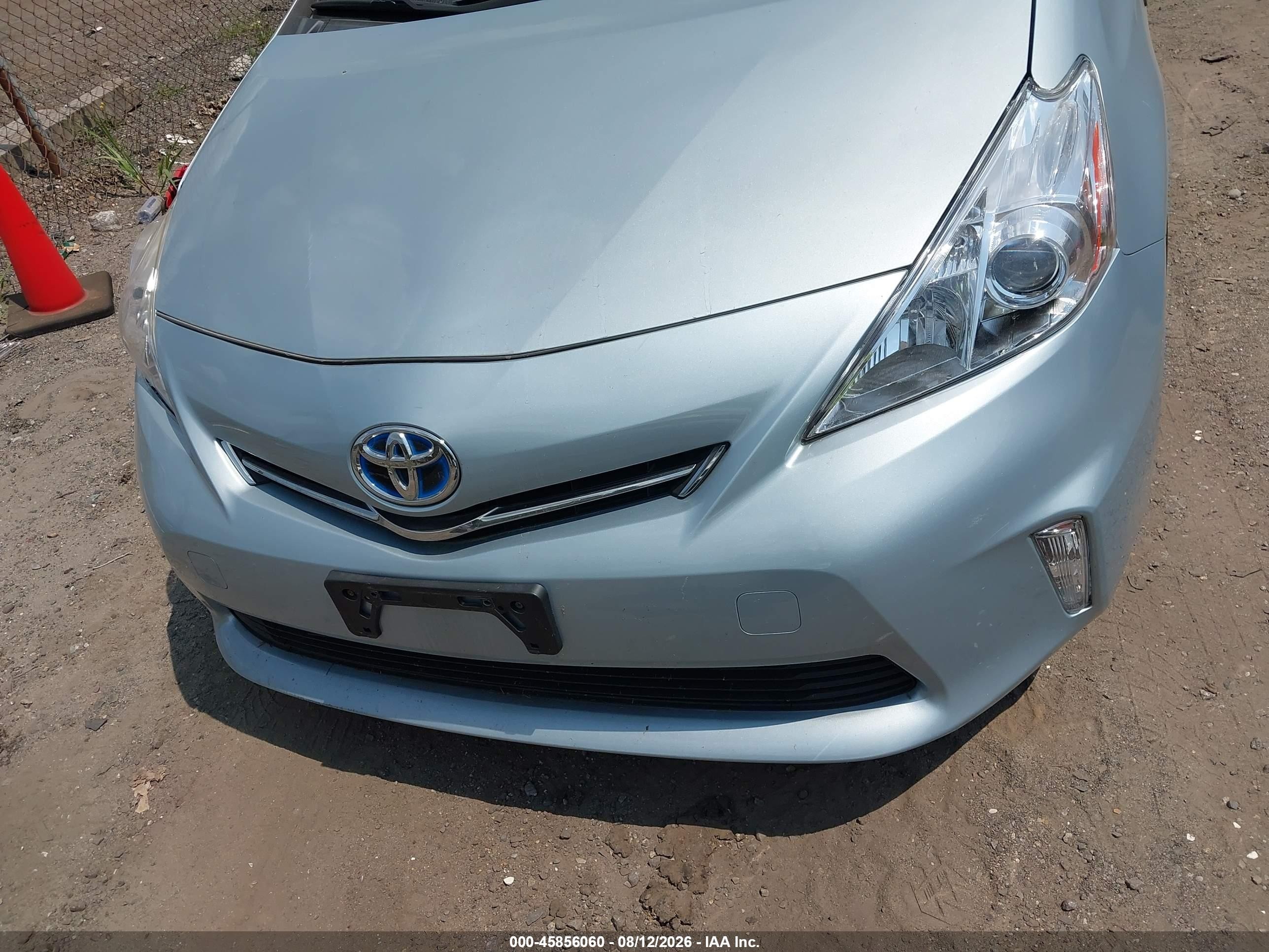 2014 Toyota Prius V Three Light Blue vin: JTDZN3EU2EJ007992