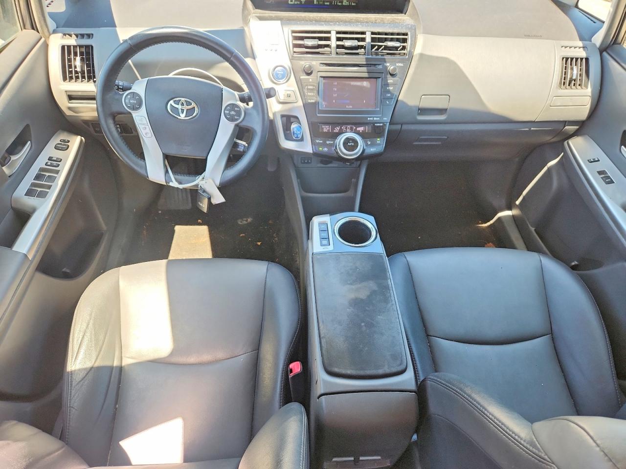 2014 Toyota Prius V Five Серый vin: JTDZN3EU2EJ010195