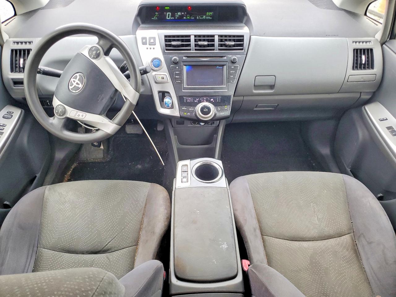 2014 Toyota Prius V Two Красный vin: JTDZN3EU2EJ014425