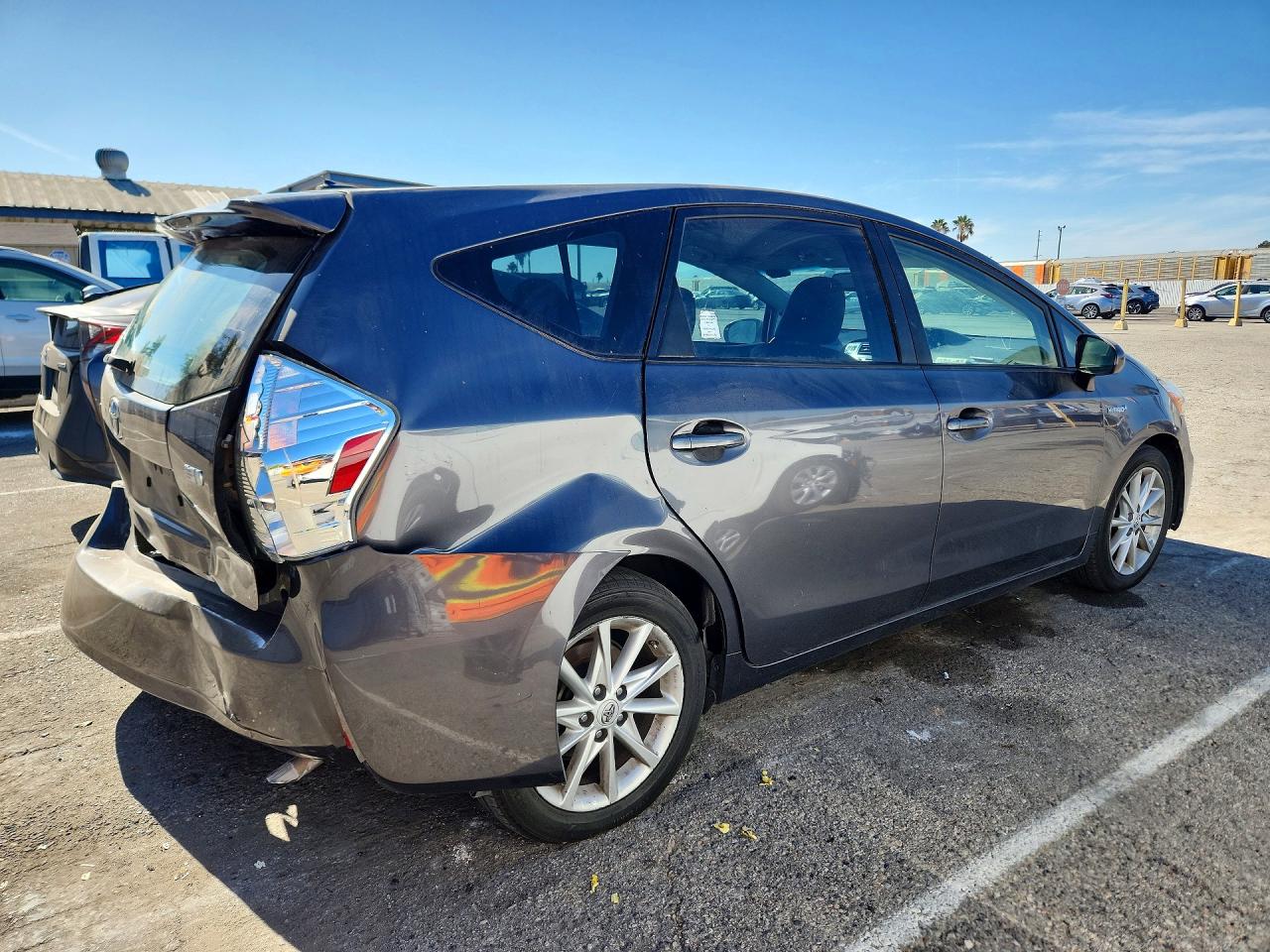 2014 Toyota Prius V Five Gray vin: JTDZN3EU2EJ015669