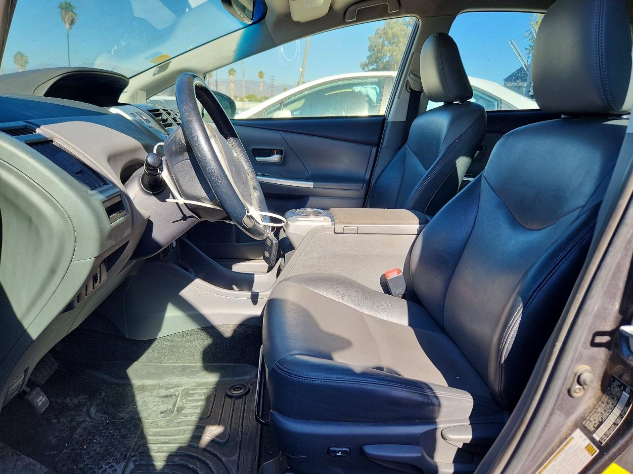 2014 Toyota Prius V Five Gray vin: JTDZN3EU2EJ015669
