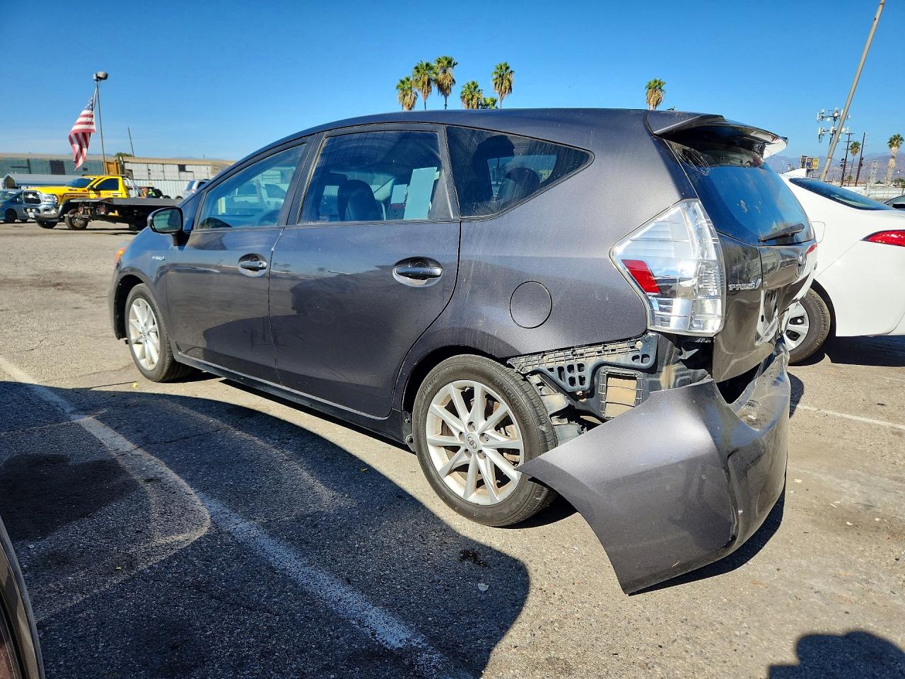 2014 Toyota Prius V Five Gray vin: JTDZN3EU2EJ015669