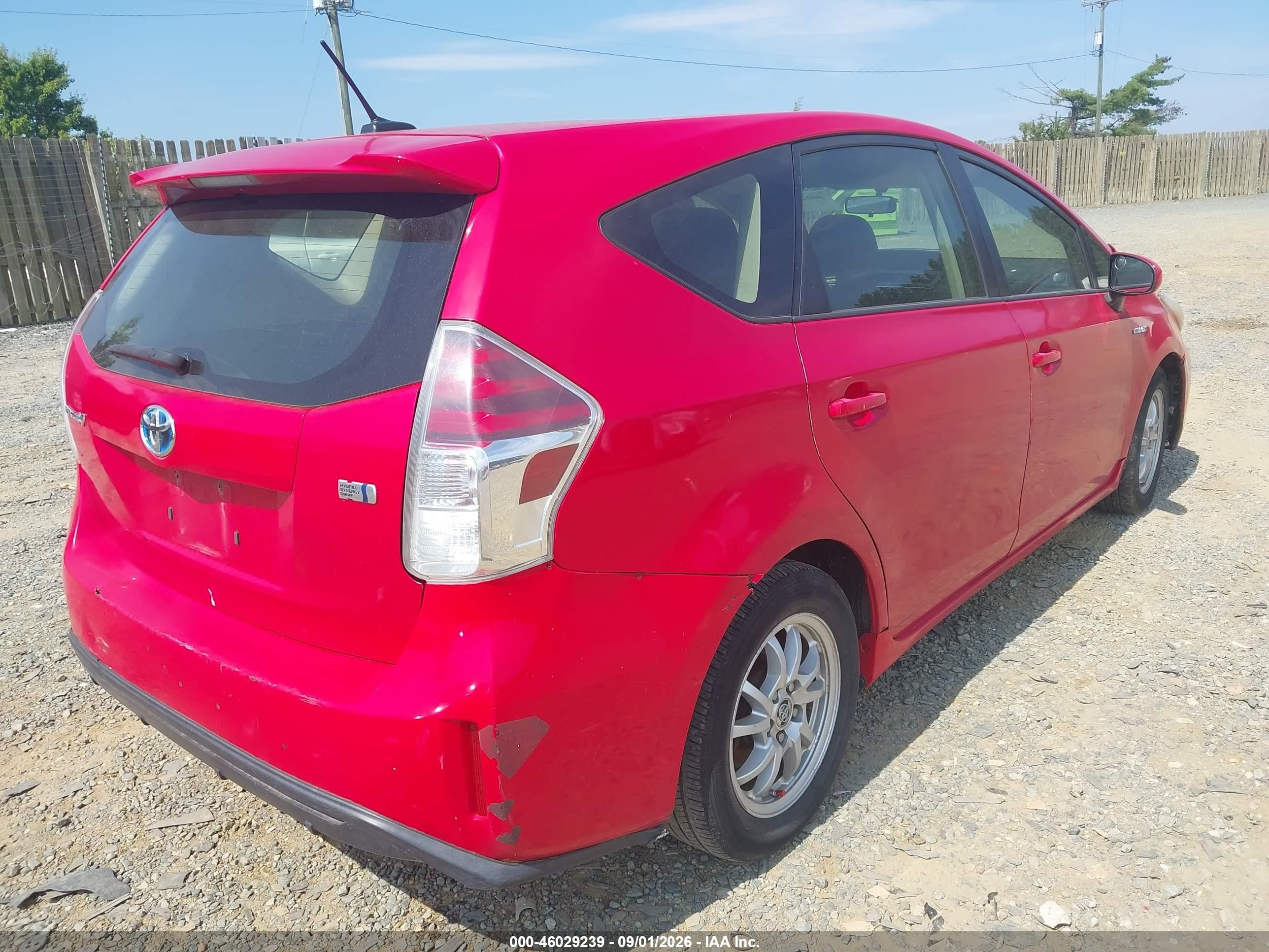 2015 Toyota Prius V Three Red vin: JTDZN3EU2FJ024650