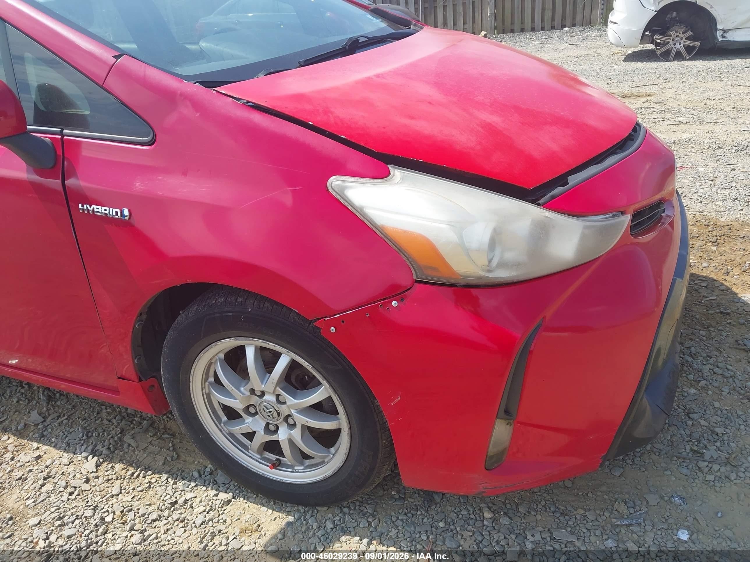 2015 Toyota Prius V Three Red vin: JTDZN3EU2FJ024650