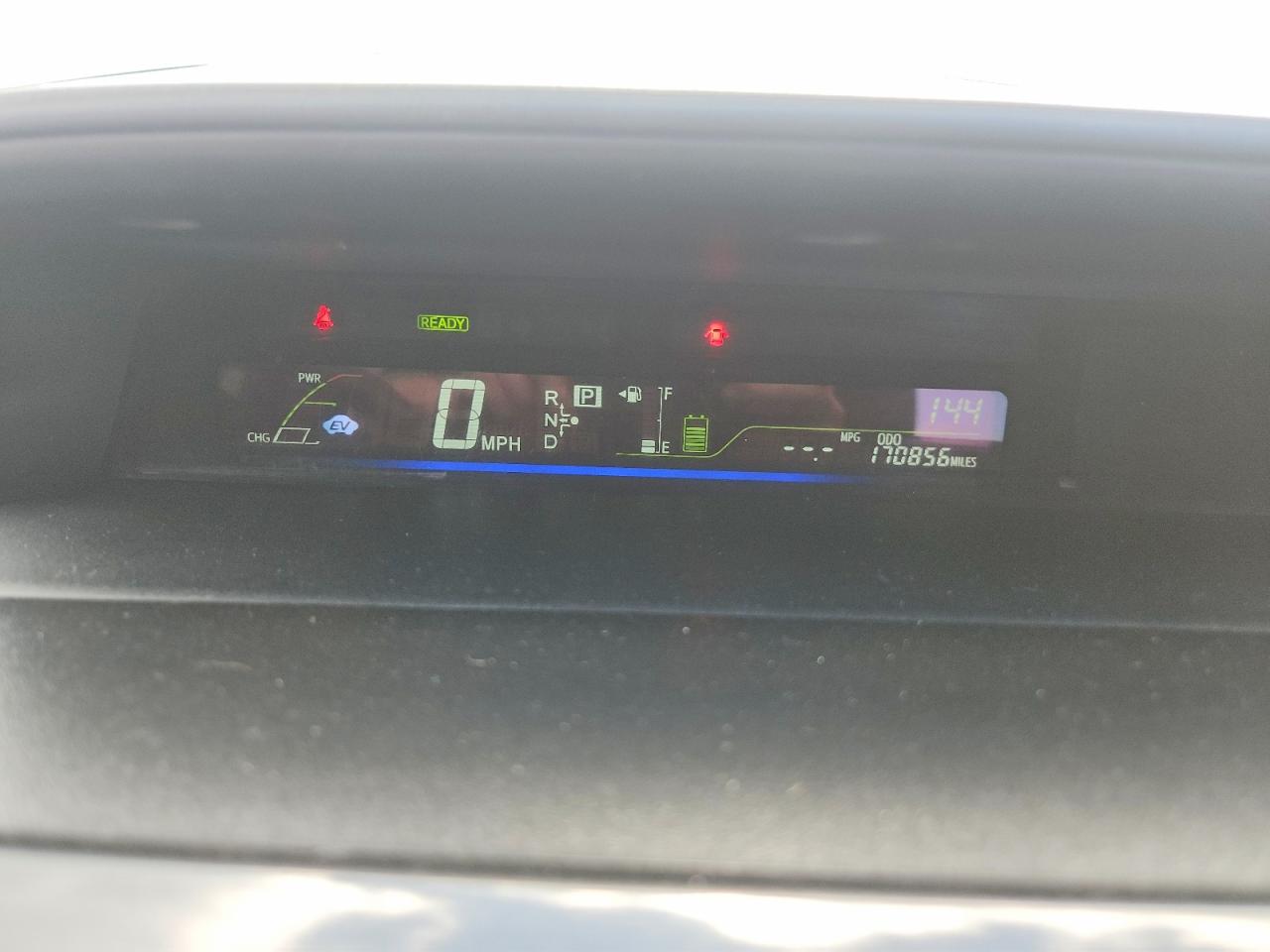 2012 Toyota Prius V Five Silver vin: JTDZN3EU3C3076966
