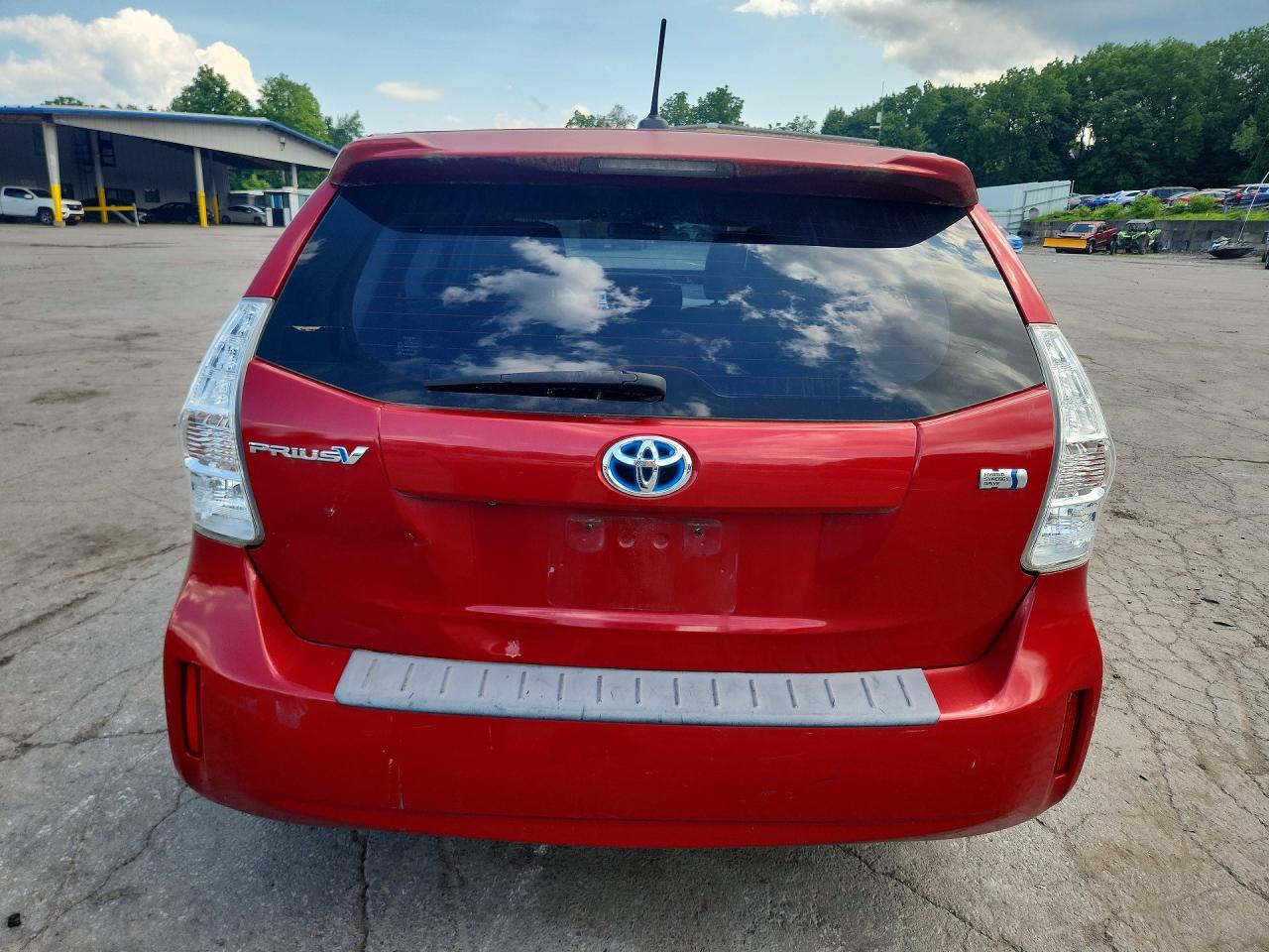 2012 Toyota Prius V Three Red vin: JTDZN3EU3C3140911