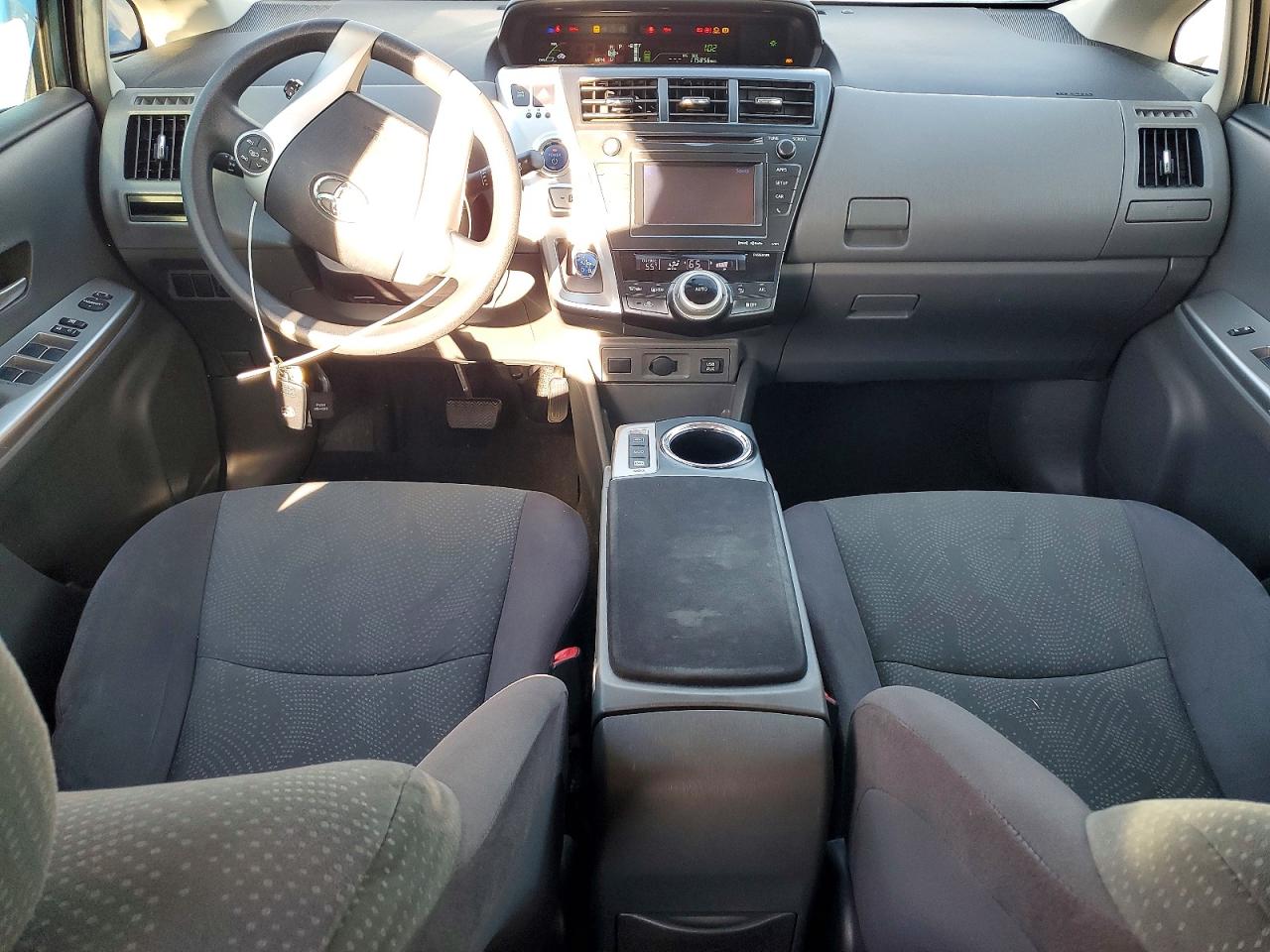 2012 Toyota Prius V Three Silver vin: JTDZN3EU3C3142397