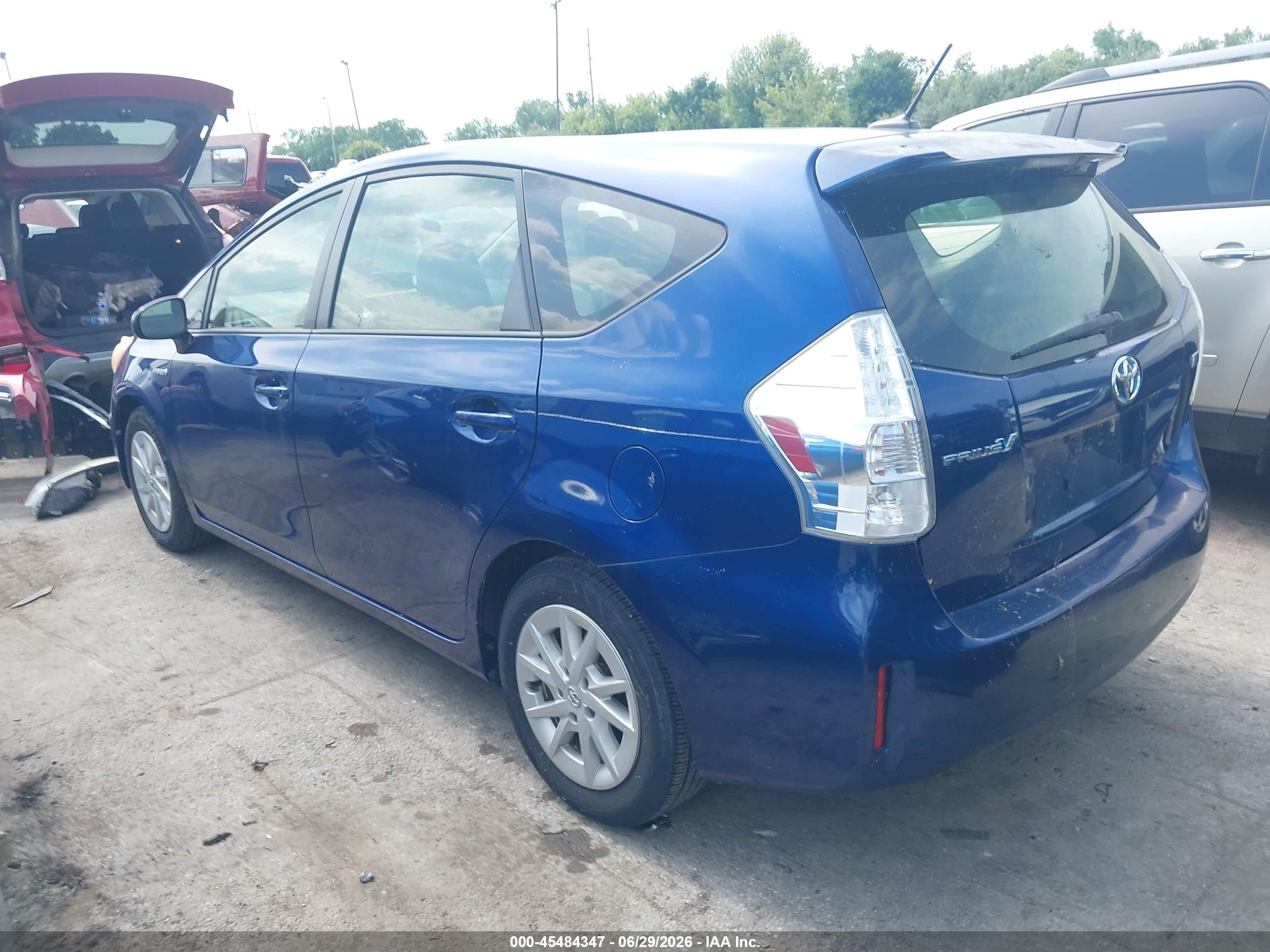 2012 Toyota Prius V Three Blue vin: JTDZN3EU3C3164917