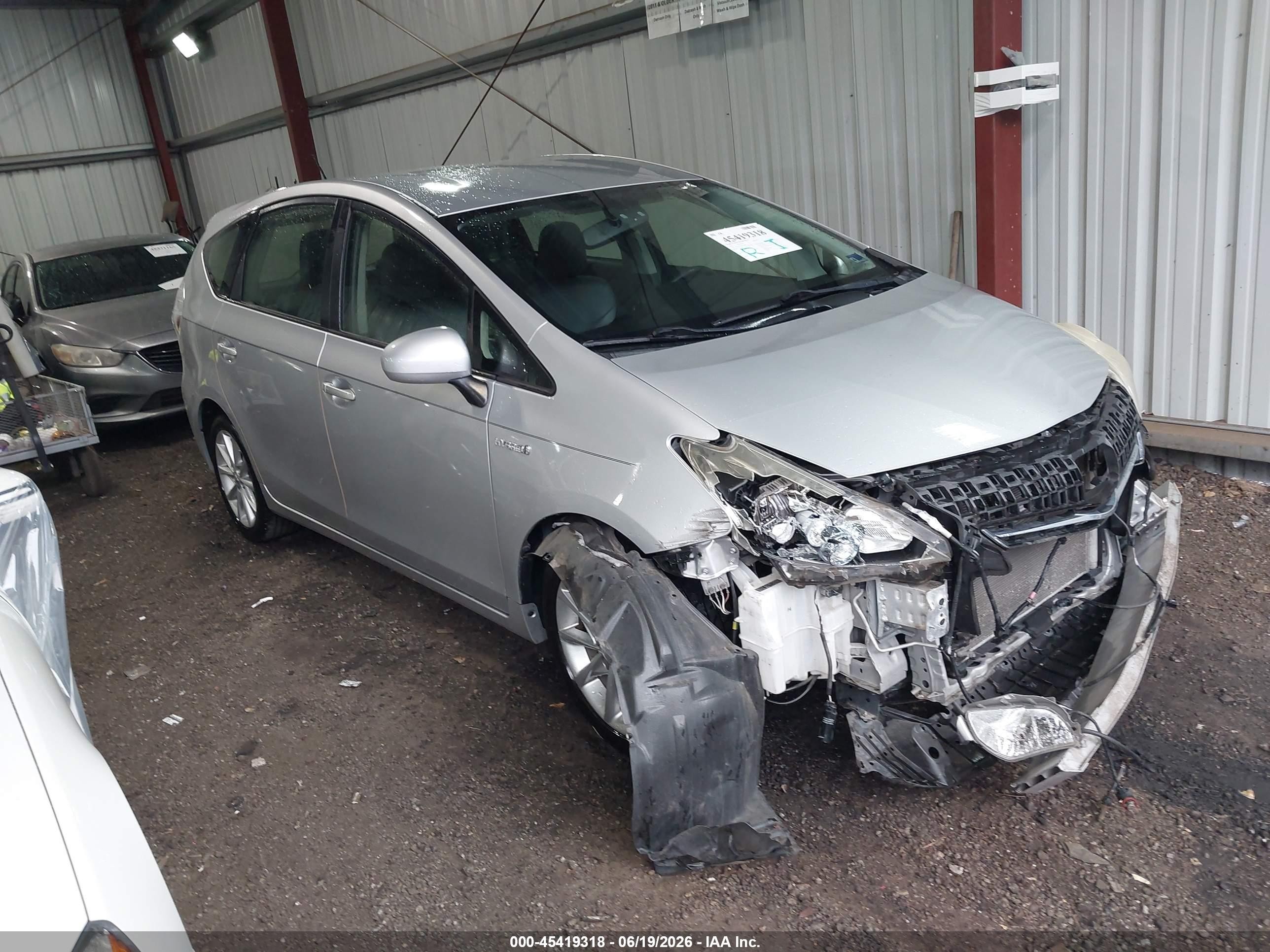 2013 Toyota Prius V Five Silver vin: JTDZN3EU3D3213602