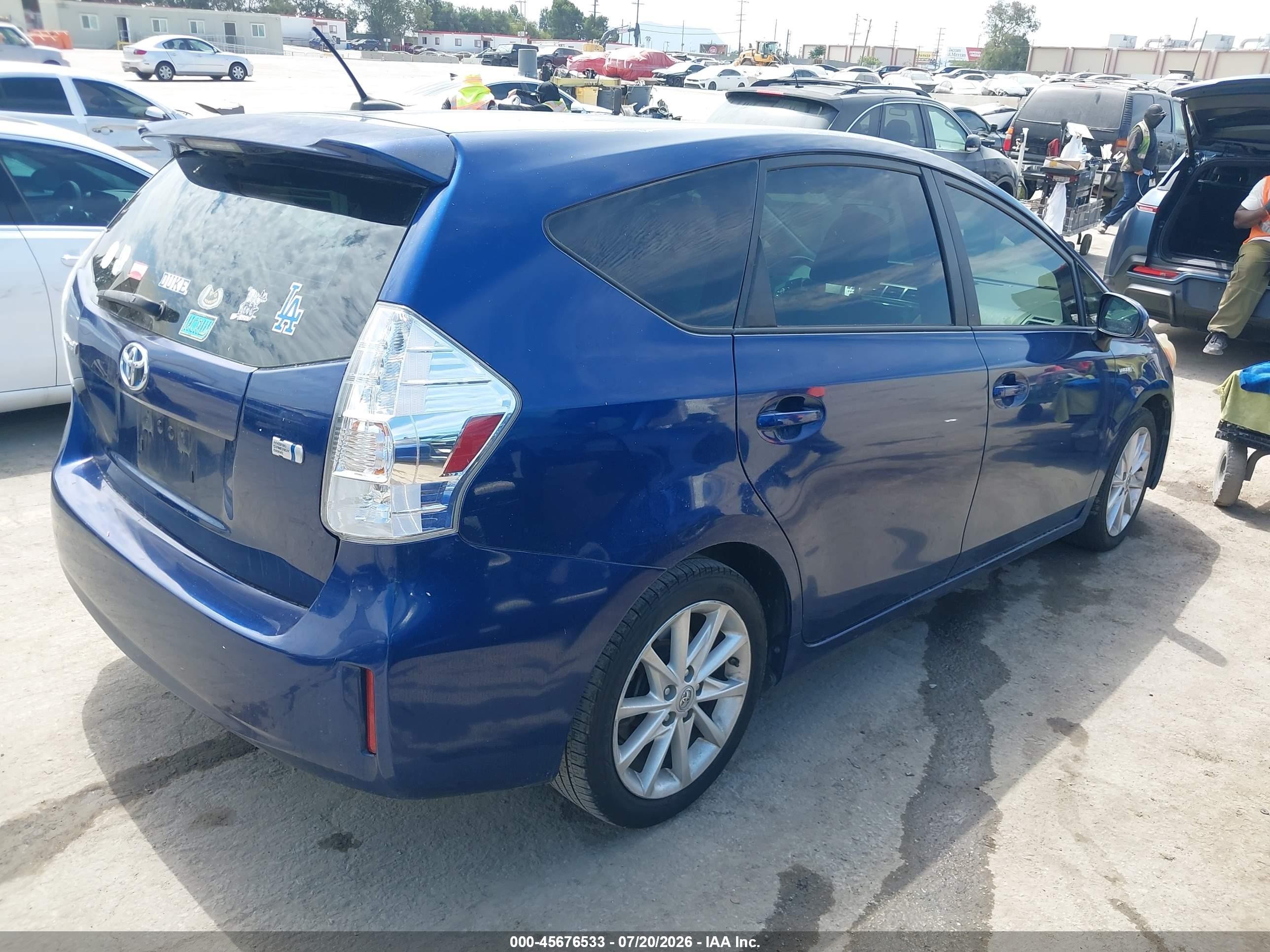 2013 Toyota Prius V Five Dark Blue vin: JTDZN3EU3D3226771