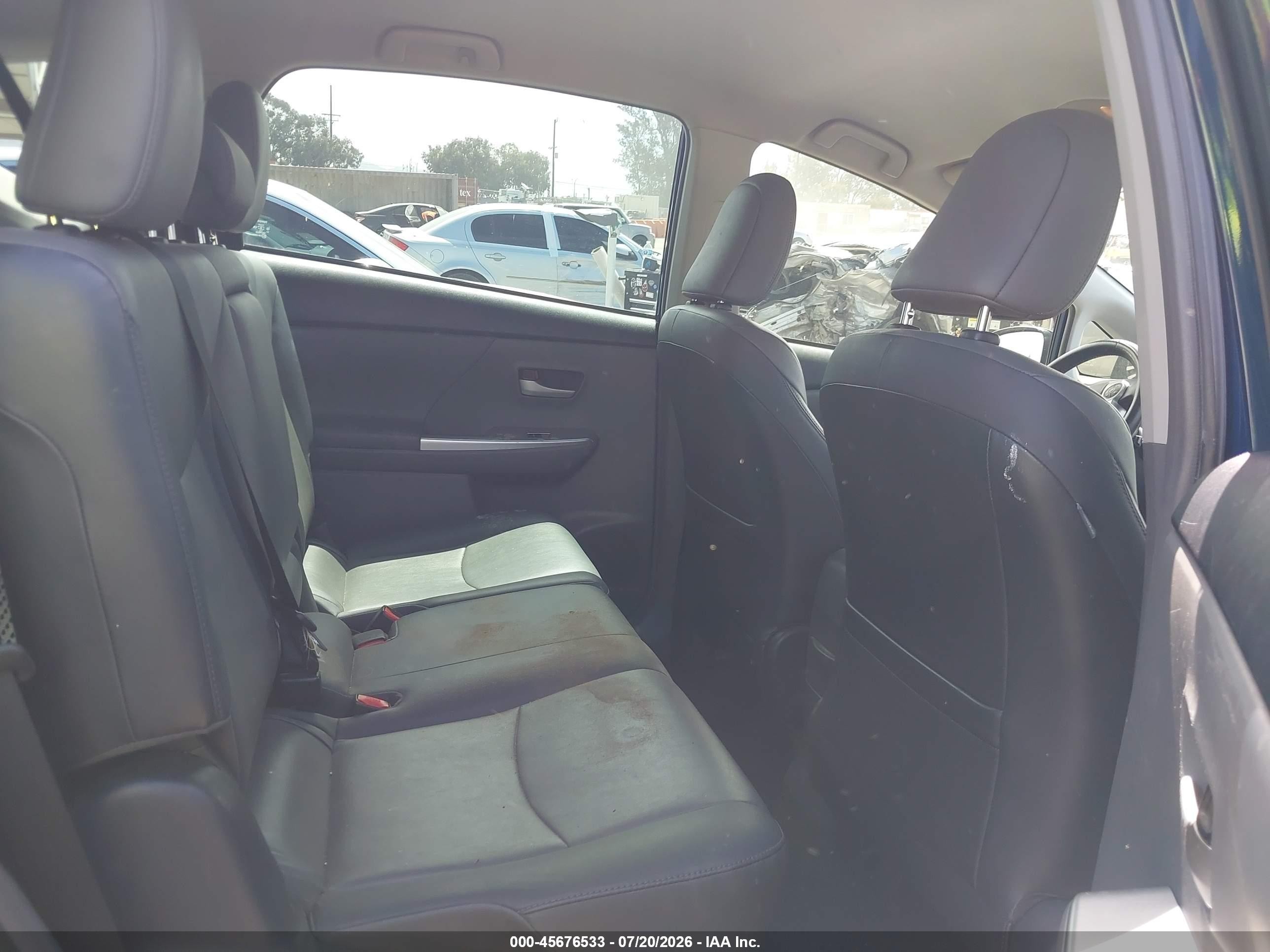 2013 Toyota Prius V Five Dark Blue vin: JTDZN3EU3D3226771