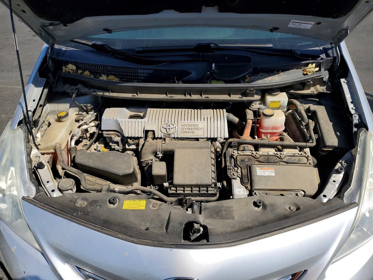 2013 Toyota Prius V Three Silver vin: JTDZN3EU3D3233011