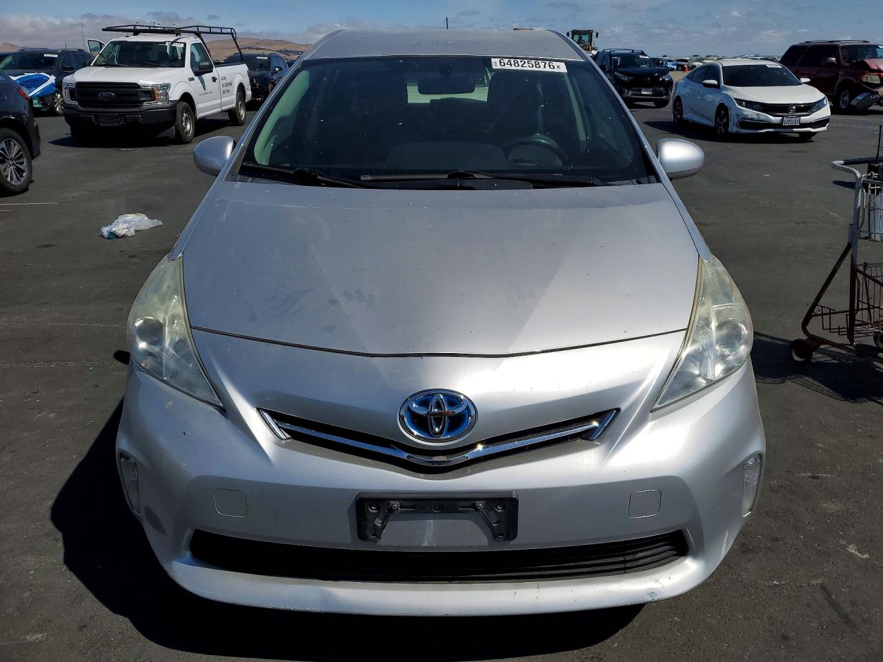 2013 Toyota Prius V Three Silver vin: JTDZN3EU3D3233011