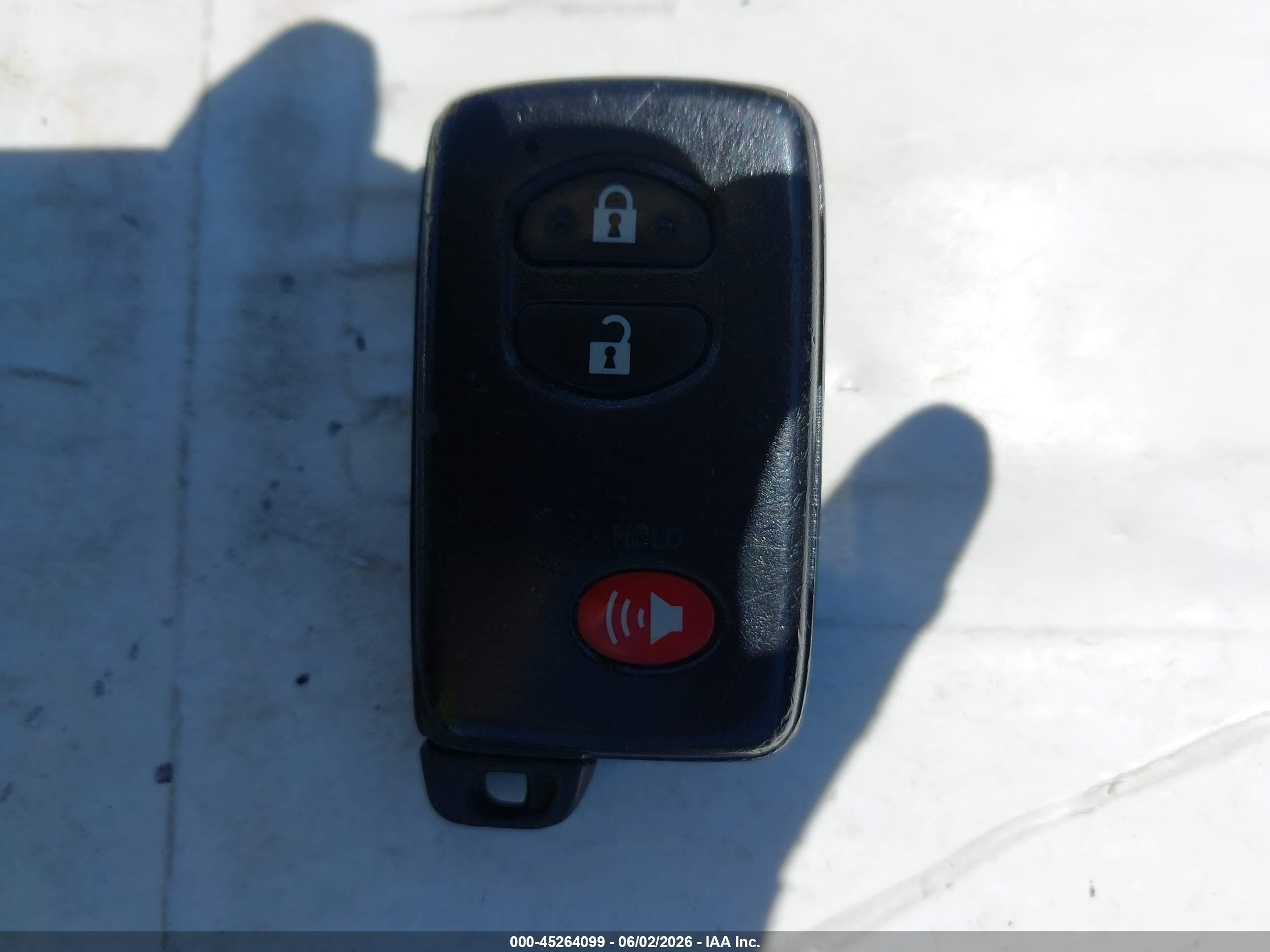 2013 Toyota Prius V Five White vin: JTDZN3EU3D3258667