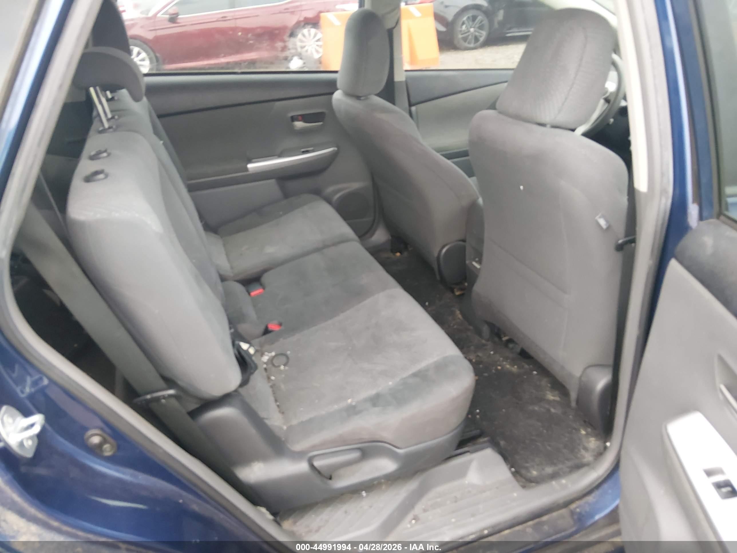 2013 Toyota Prius V Two Blue vin: JTDZN3EU3D3260225