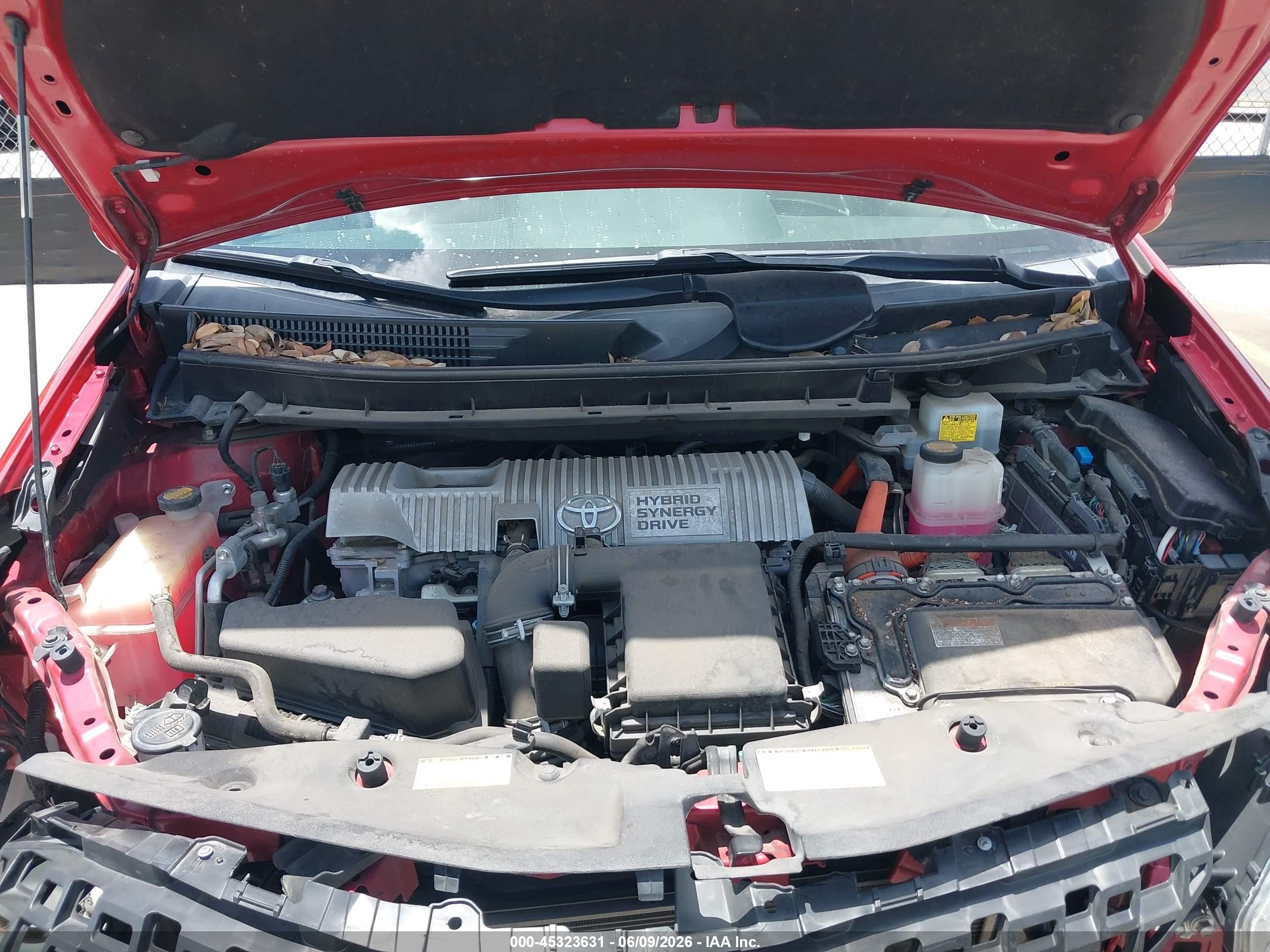 2013 Toyota Prius V Three Red vin: JTDZN3EU3D3284878