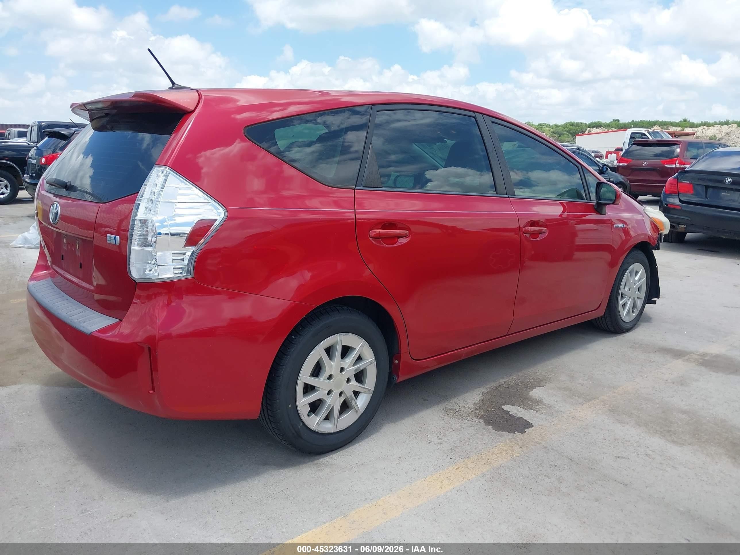2013 Toyota Prius V Three Red vin: JTDZN3EU3D3284878