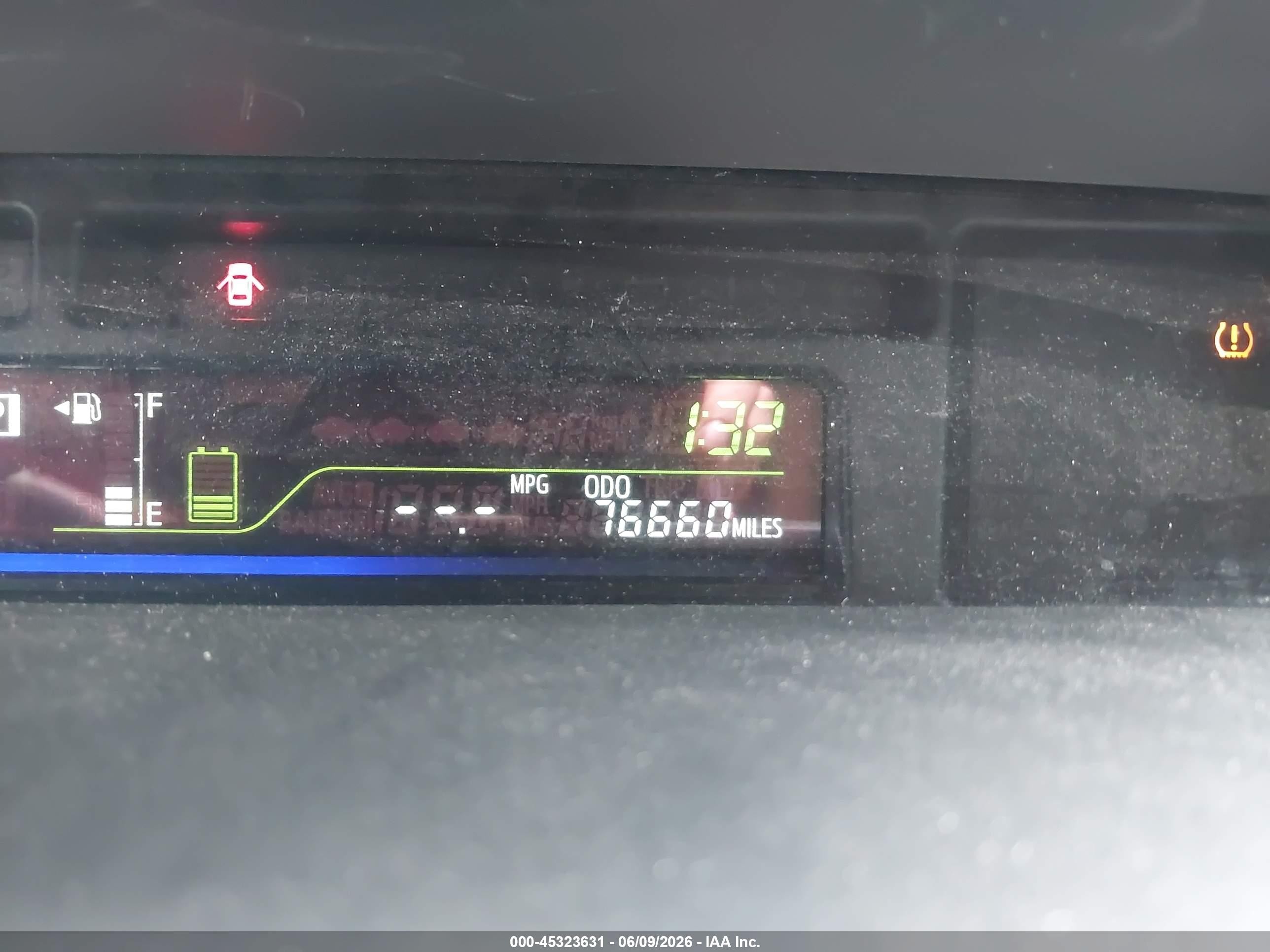 2013 Toyota Prius V Three Red vin: JTDZN3EU3D3284878