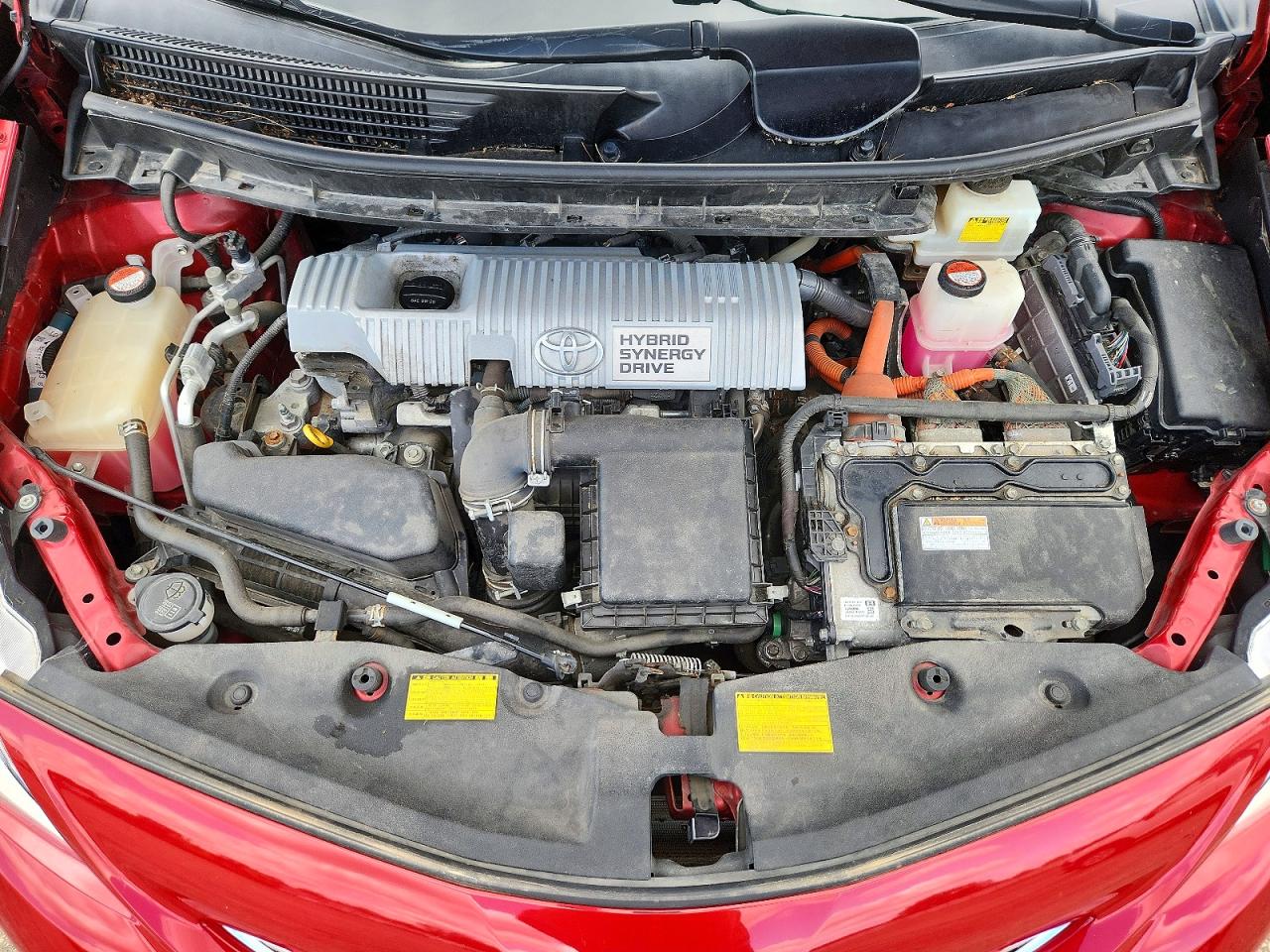 2014 Toyota Prius V Three Red vin: JTDZN3EU3EJ007306
