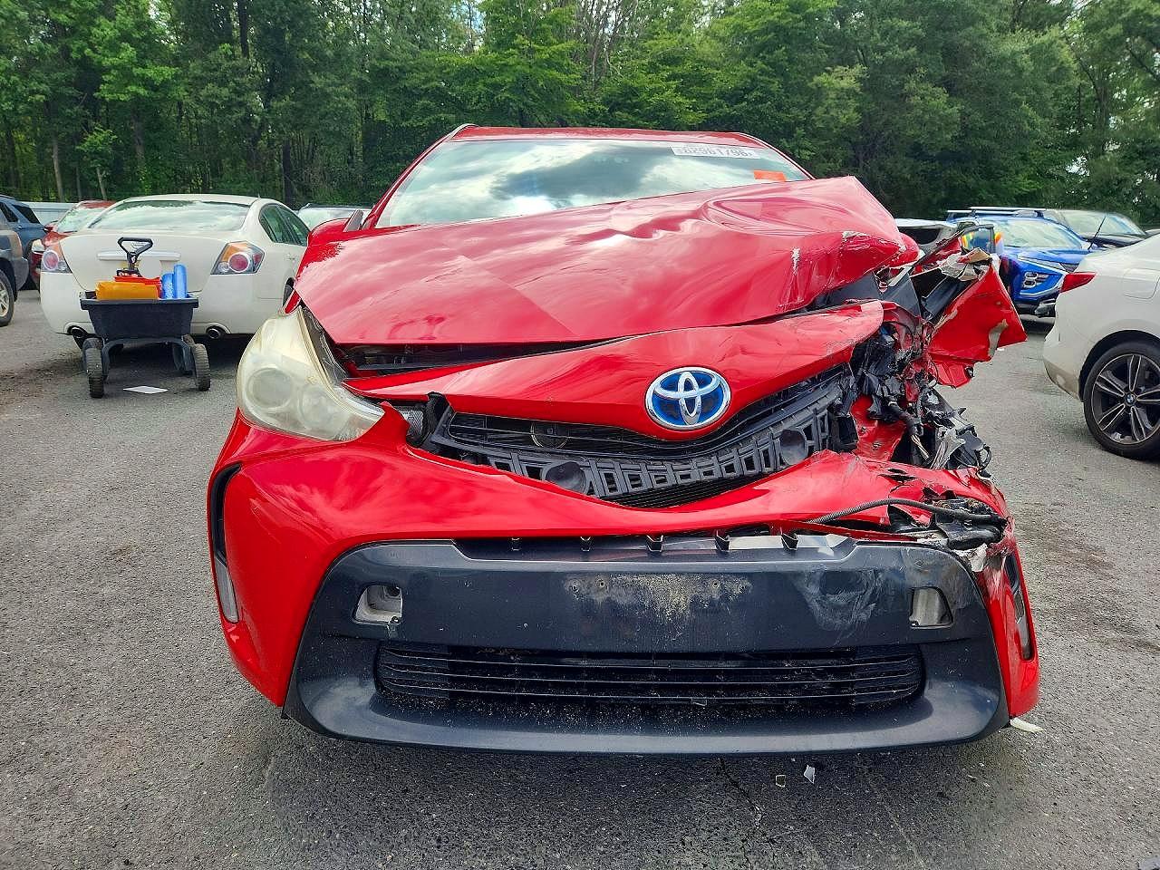 2015 Toyota Prius V Three Red vin: JTDZN3EU3FJ017917