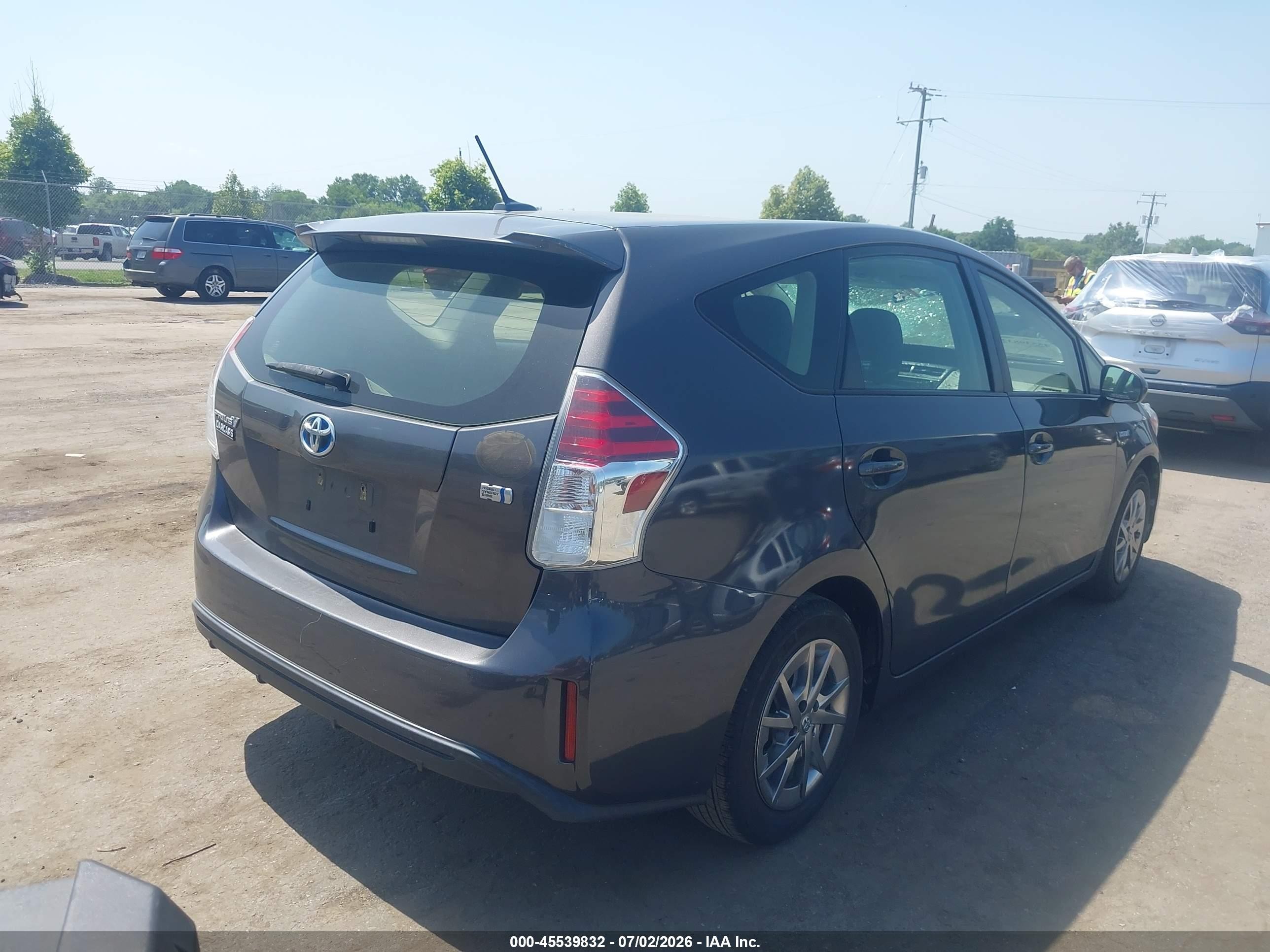 2015 Toyota Prius V Three Gray vin: JTDZN3EU3FJ020865